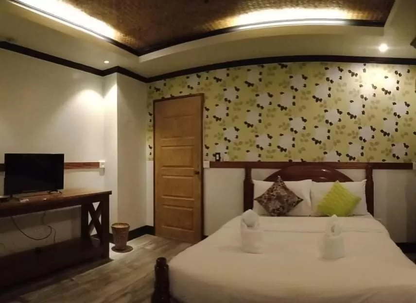 Bed in Peak View Resort