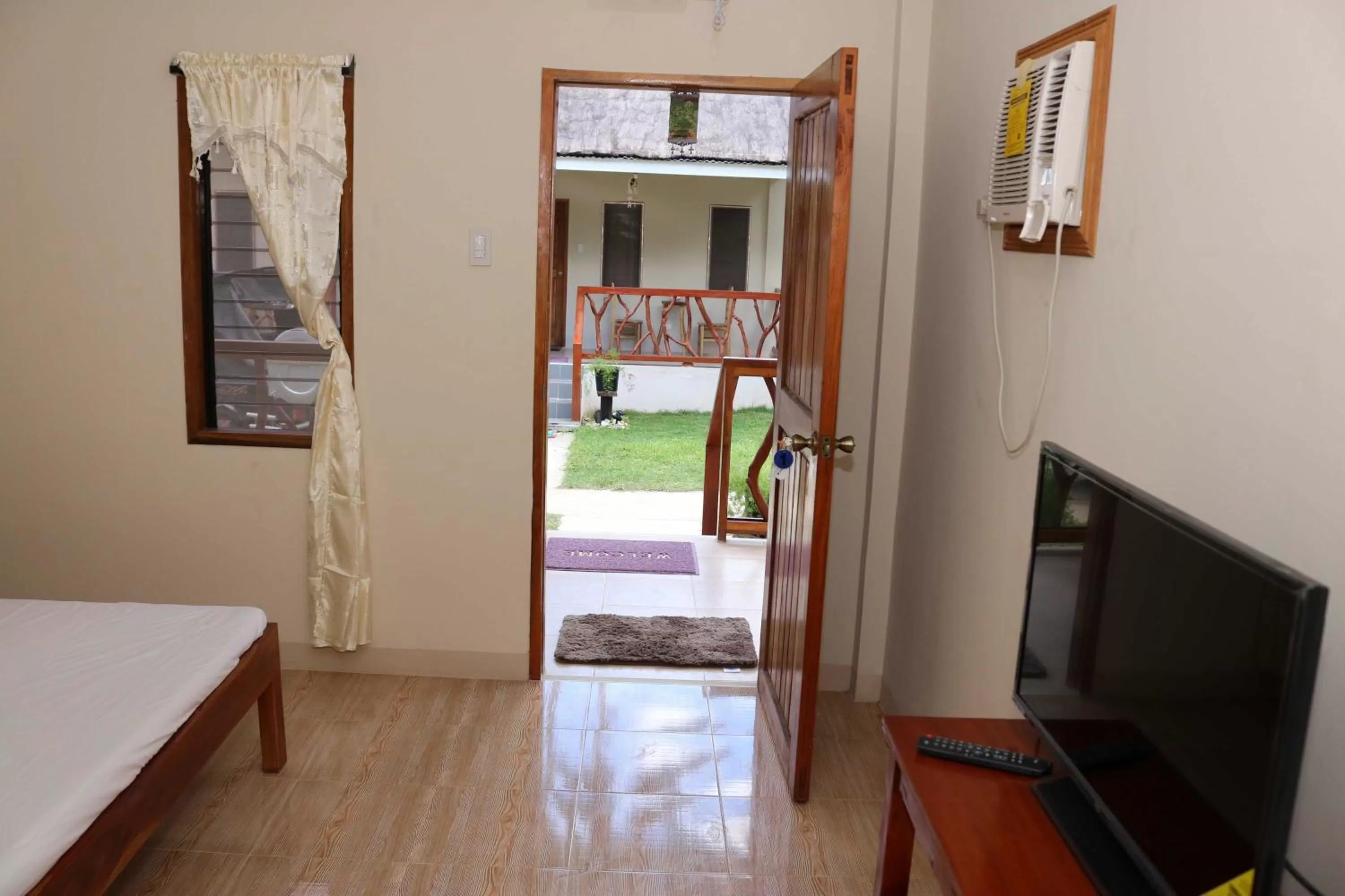 Other, Bed in D's Oceanview Beach Resort