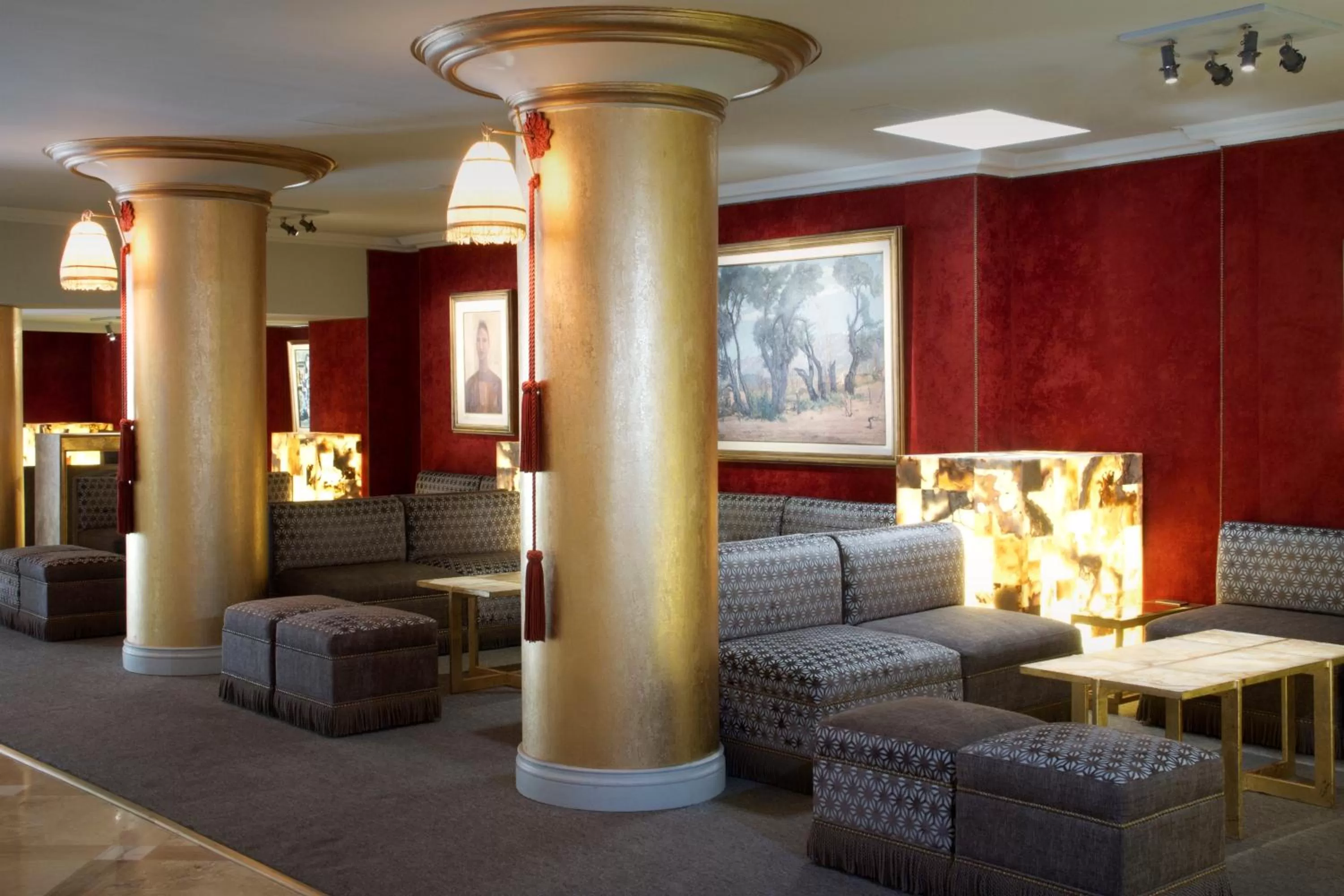 Lobby or reception in Huentala Hotel