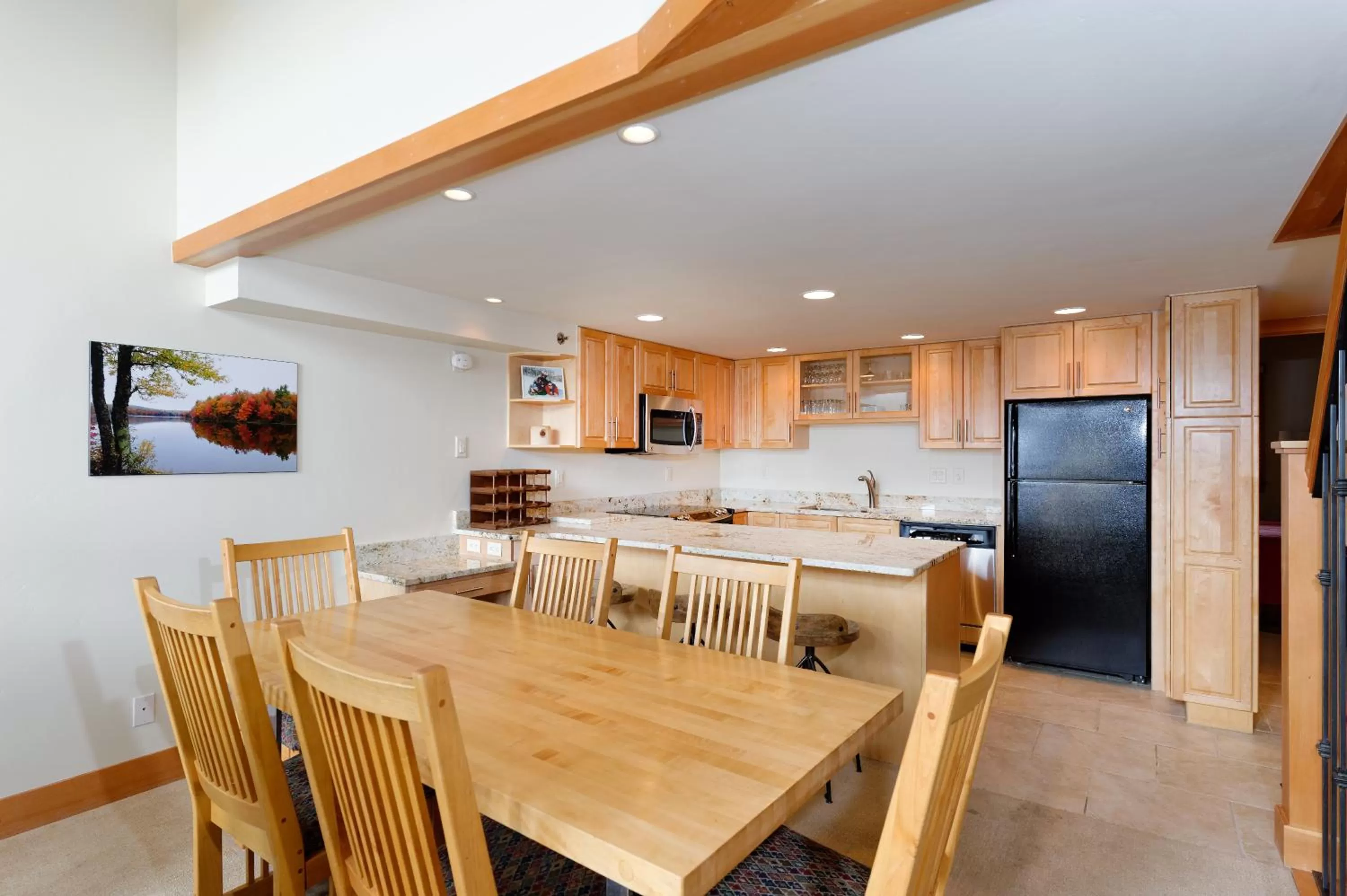 Deluxe Three-Bedroom Apartment with Loft in The Crestwood Snowmass Village