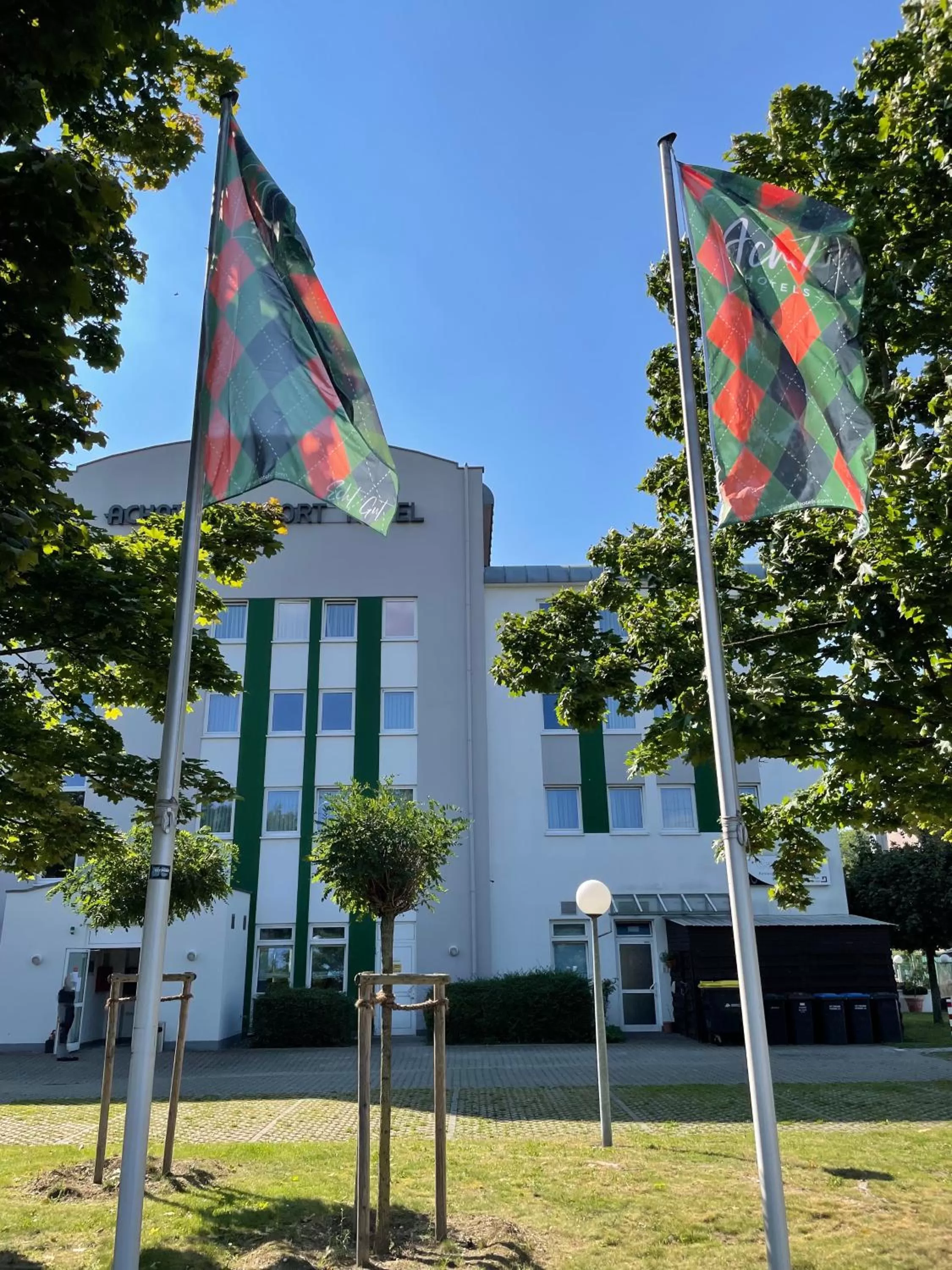 Property building in ACHAT Hotel Monheim am Rhein