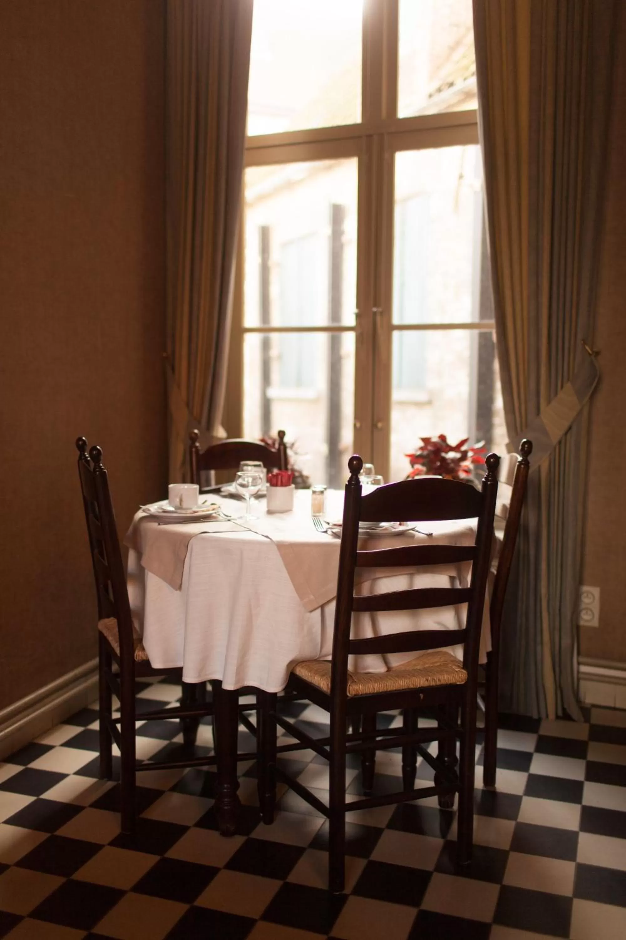 Restaurant/places to eat in Hotel Boterhuis