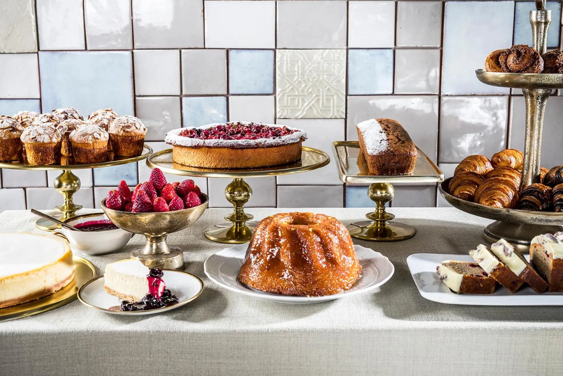 Restaurant/places to eat in Mamilla Hotel