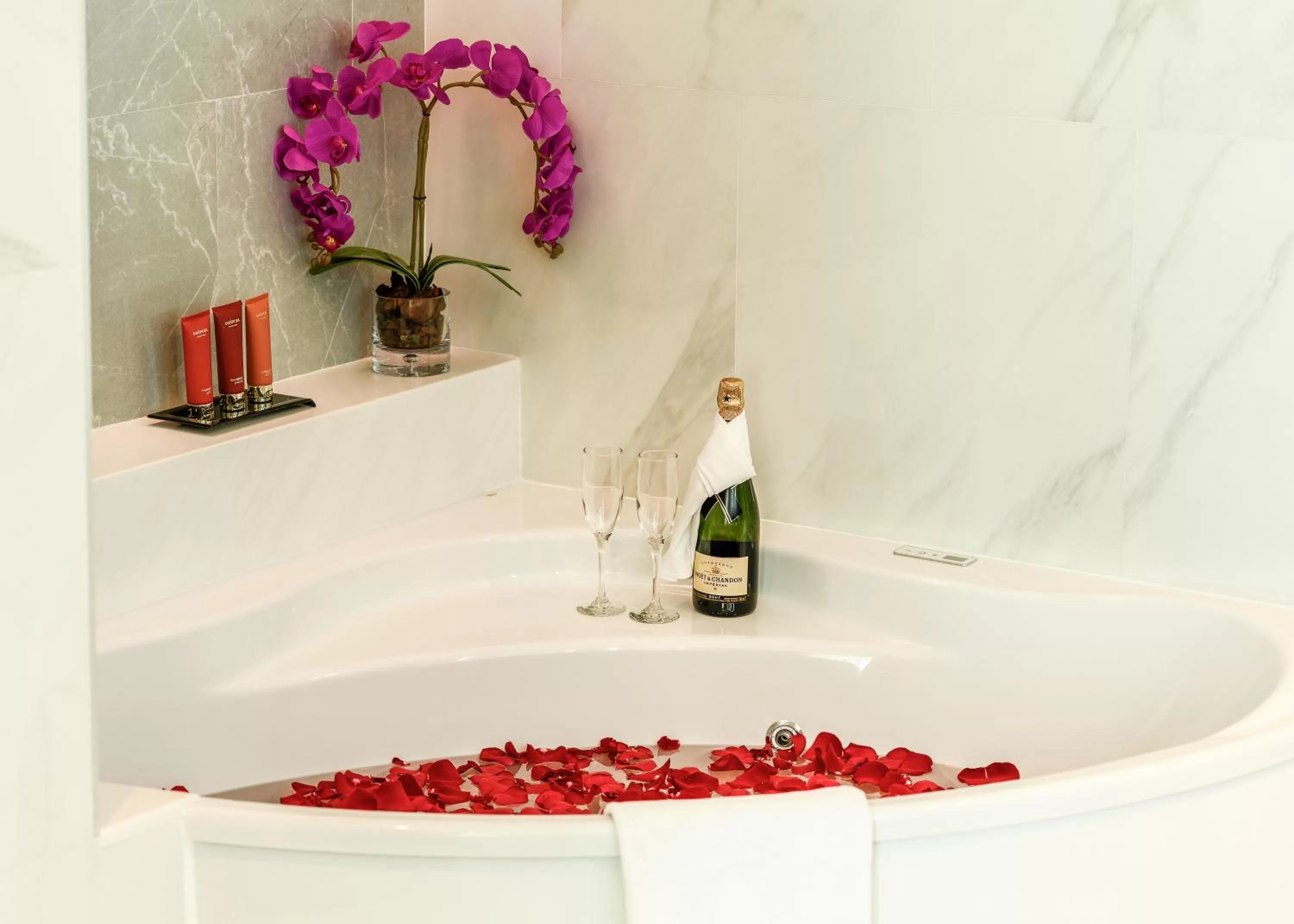 Bathroom in Centara West Bay Hotel & Residences Doha