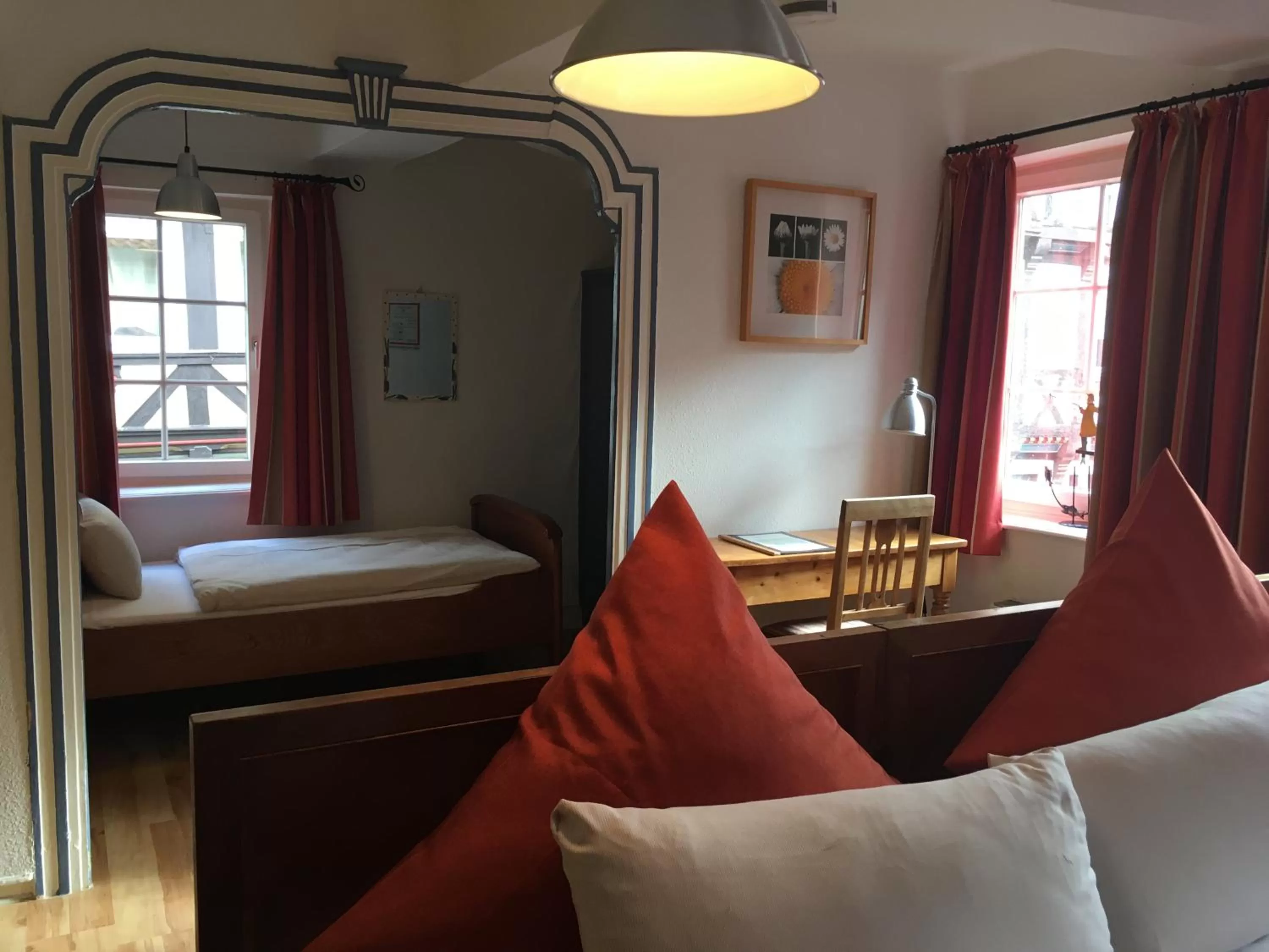 Photo of the whole room, Bed in Fachwerk-Hotel Eisenbart