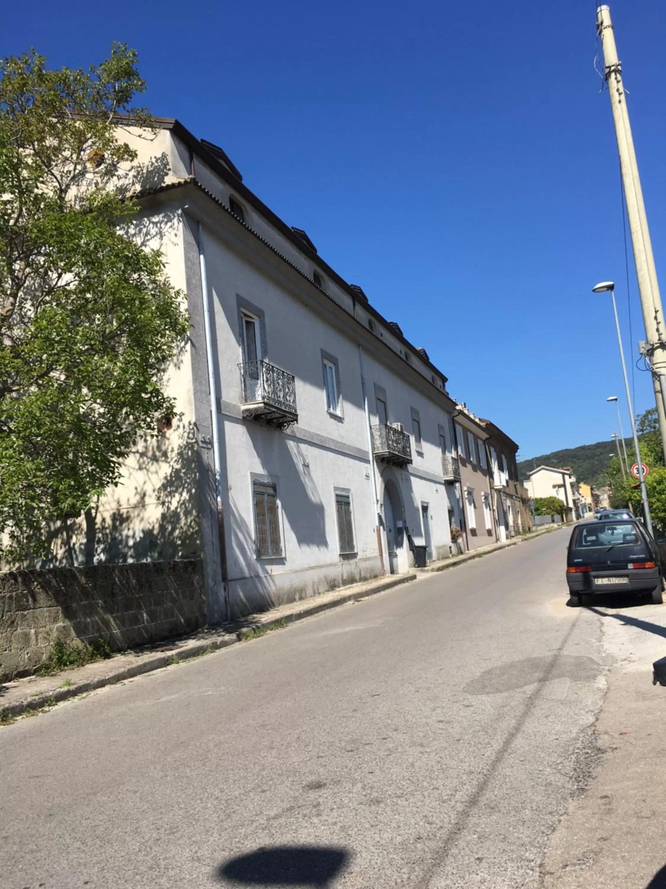 Facade/entrance in B&B MontAlbano
