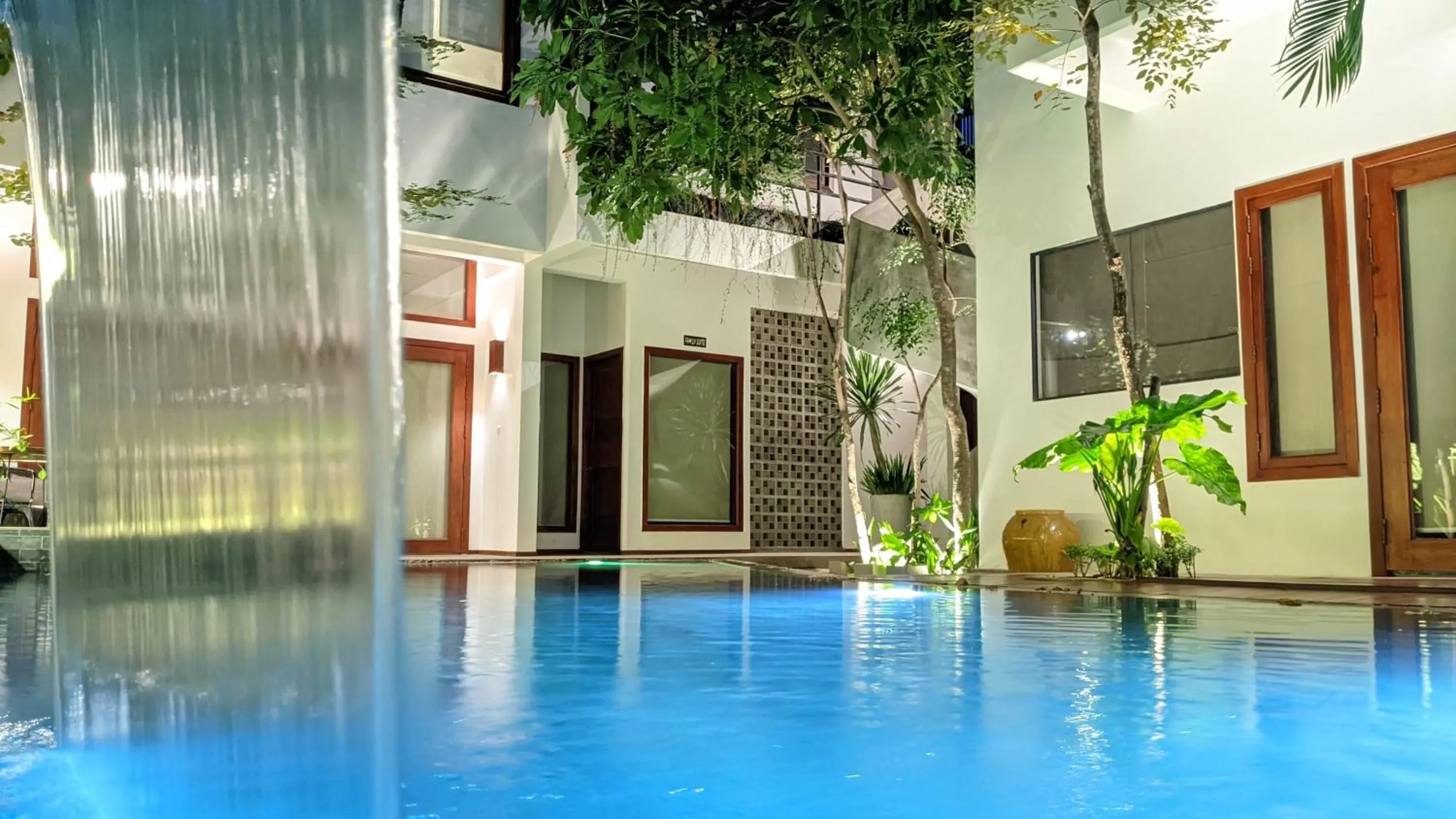 Swimming pool in Sarina Hotel & Villa