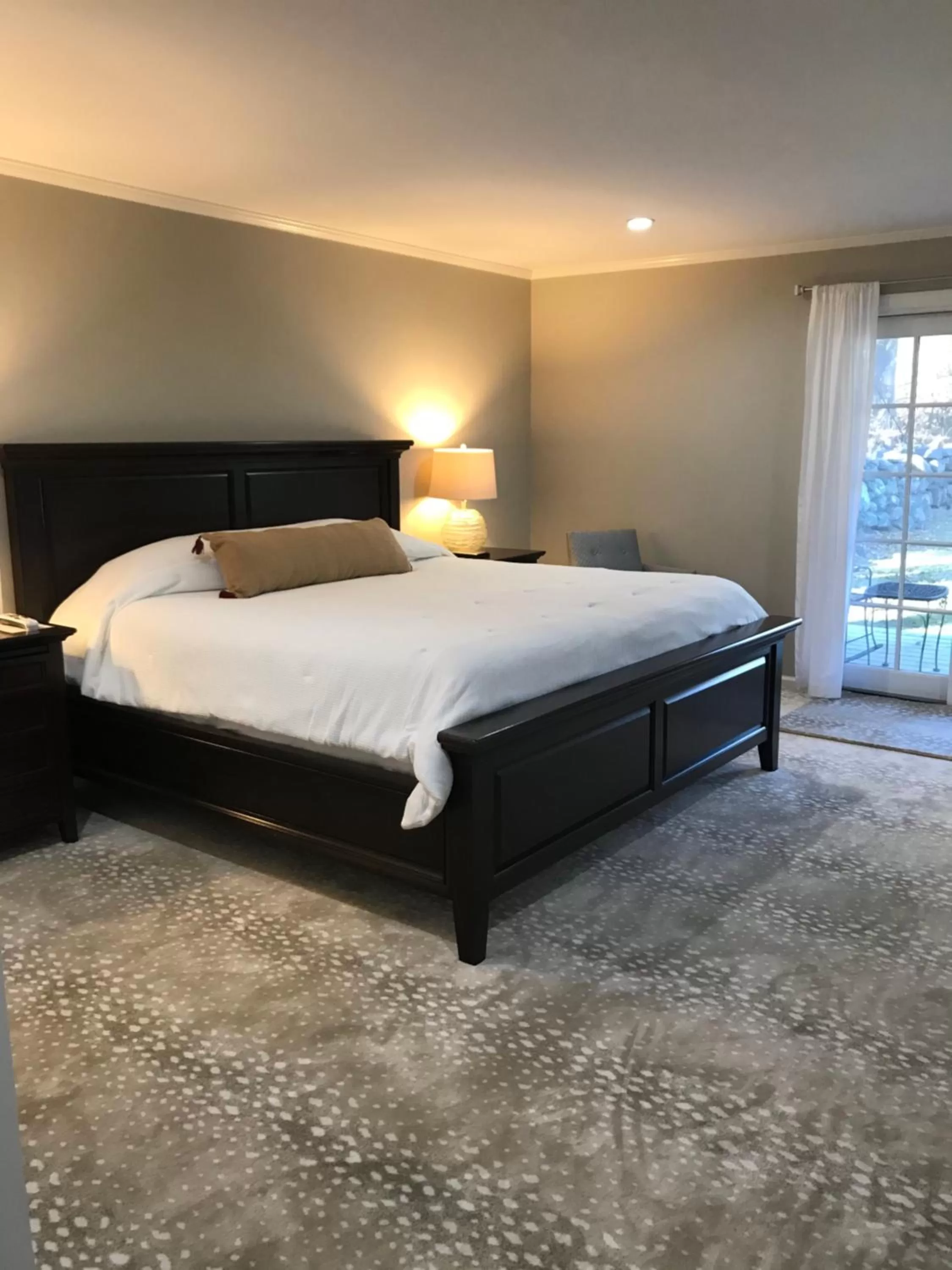 Bed in The West Lane Inn