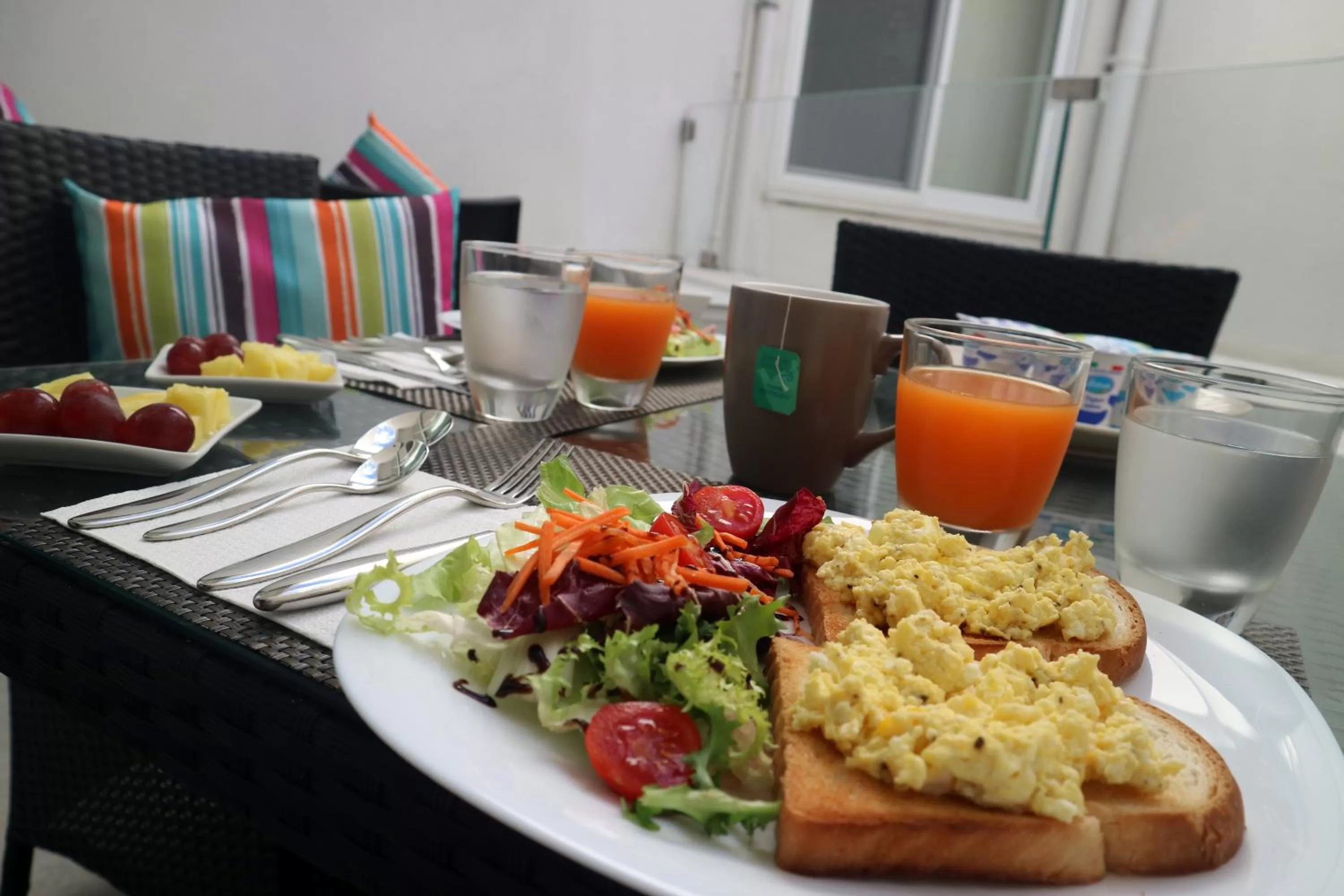 Breakfast in Escape to St Julians