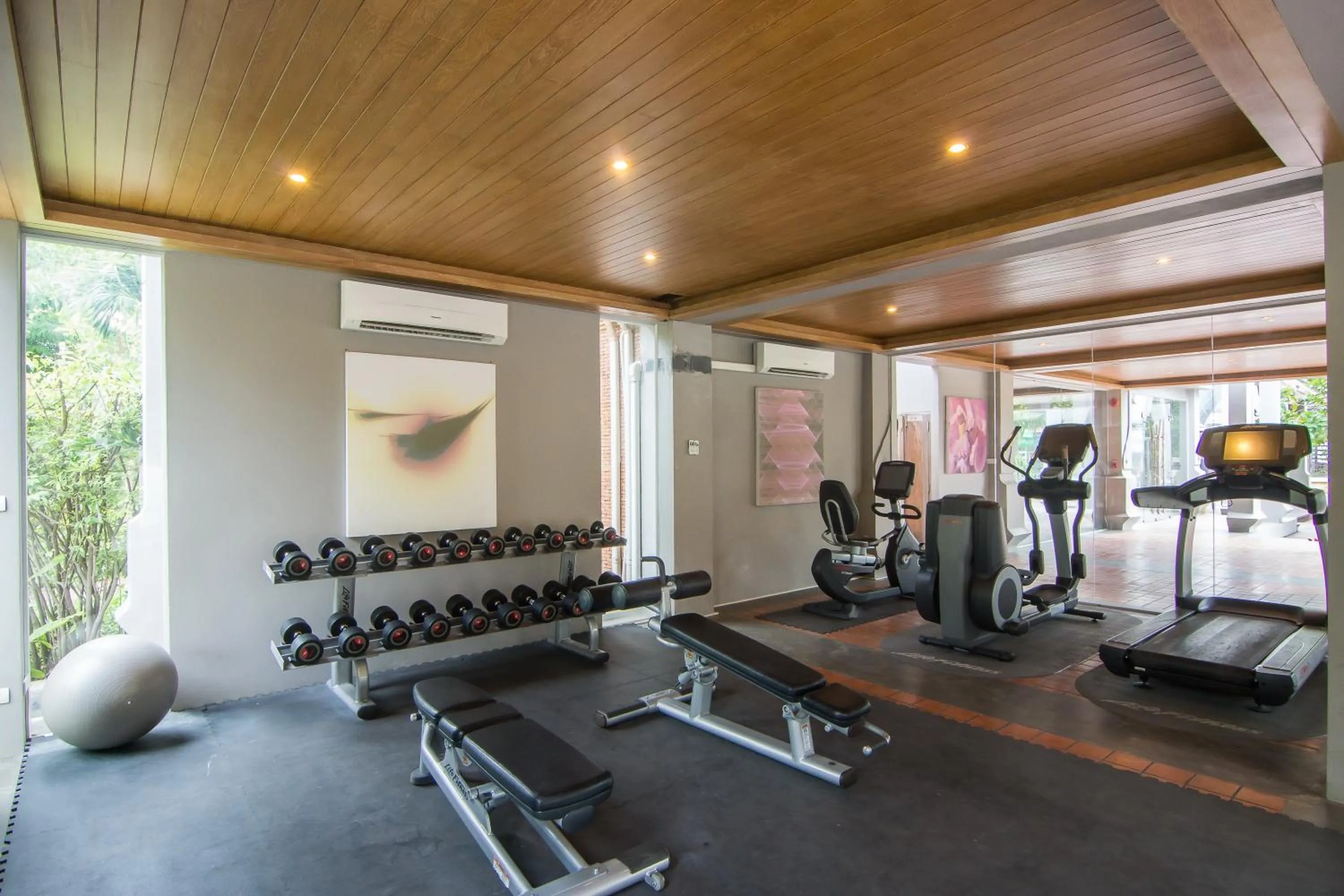 Fitness centre/facilities in Royal Muang Samui Villas