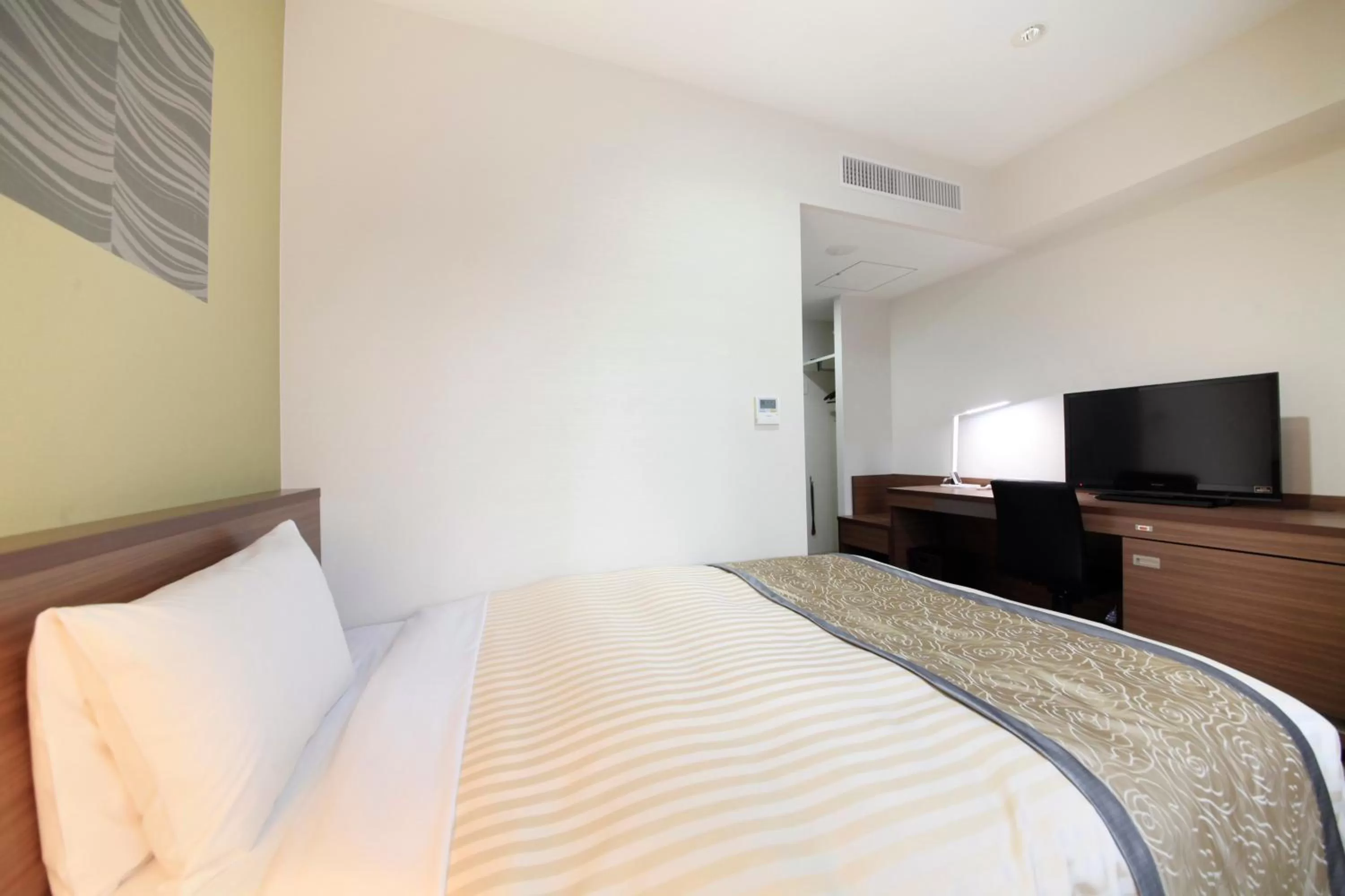 Bed in Vessel Inn Sapporo Nakajima Park