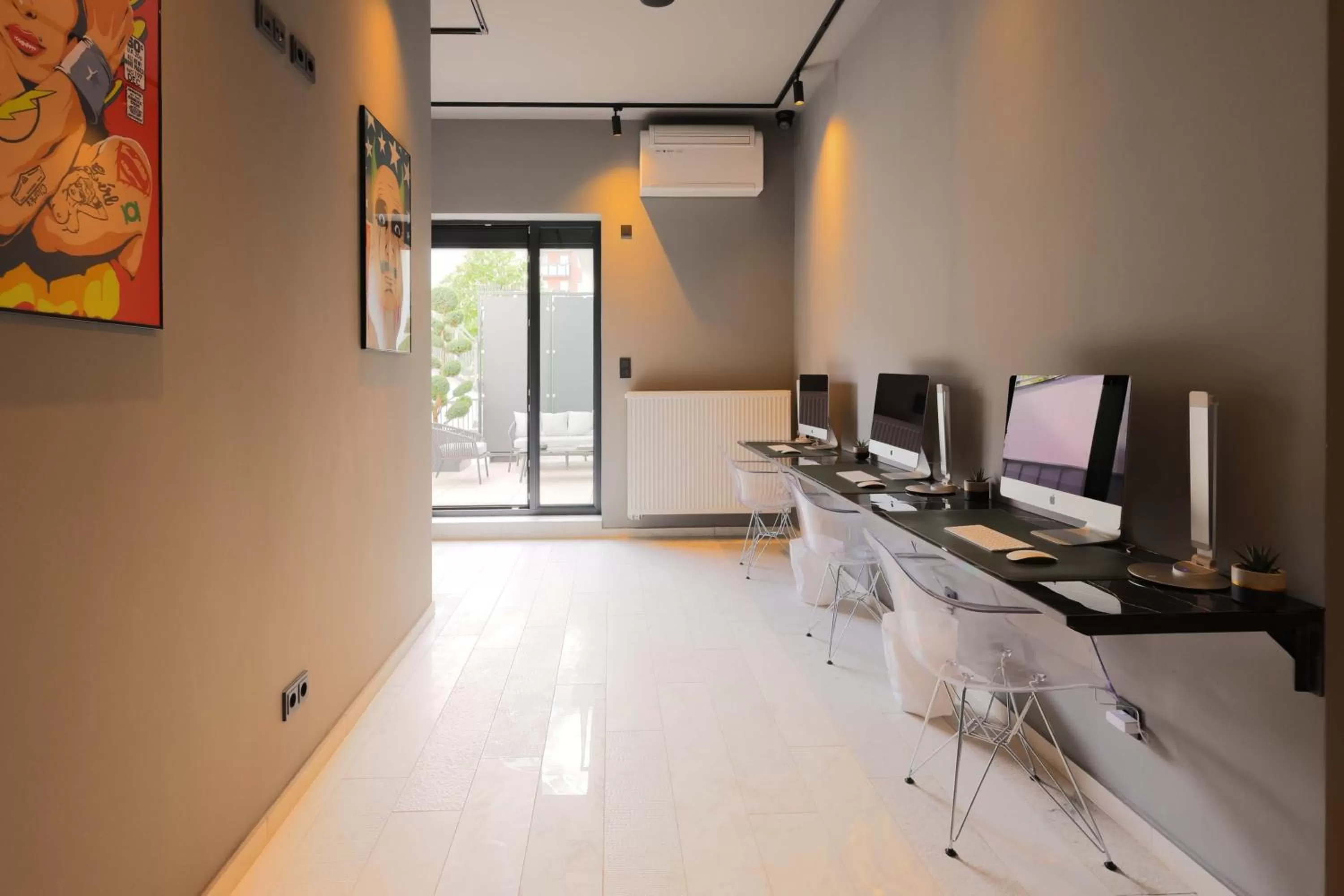 locker in Eco Smart Apartments Premium City