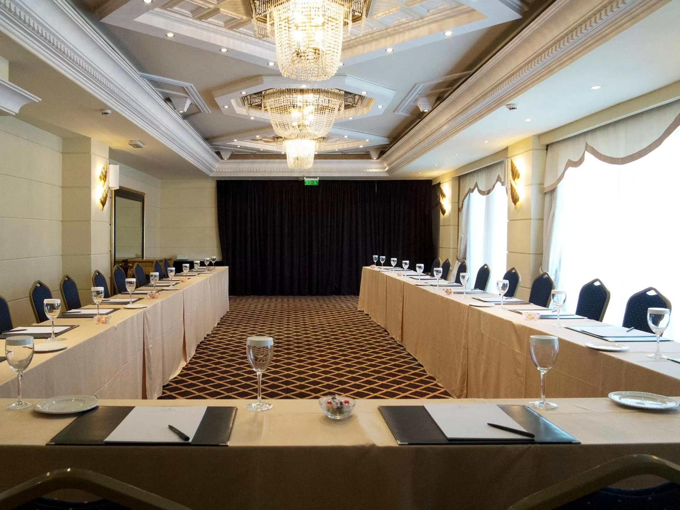 Banquet/Function facilities in St George Lycabettus Lifestyle Hotel