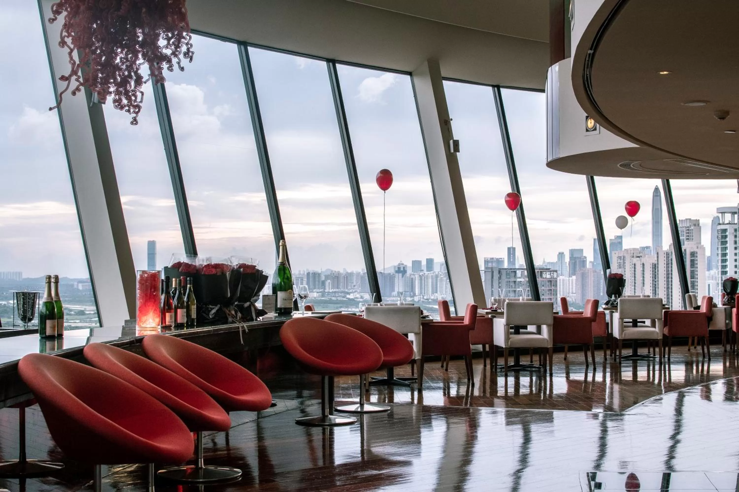 Restaurant/places to eat in Shangri-La Shenzhen - Nearby Luohu Border, Outdoor Swimming Pool