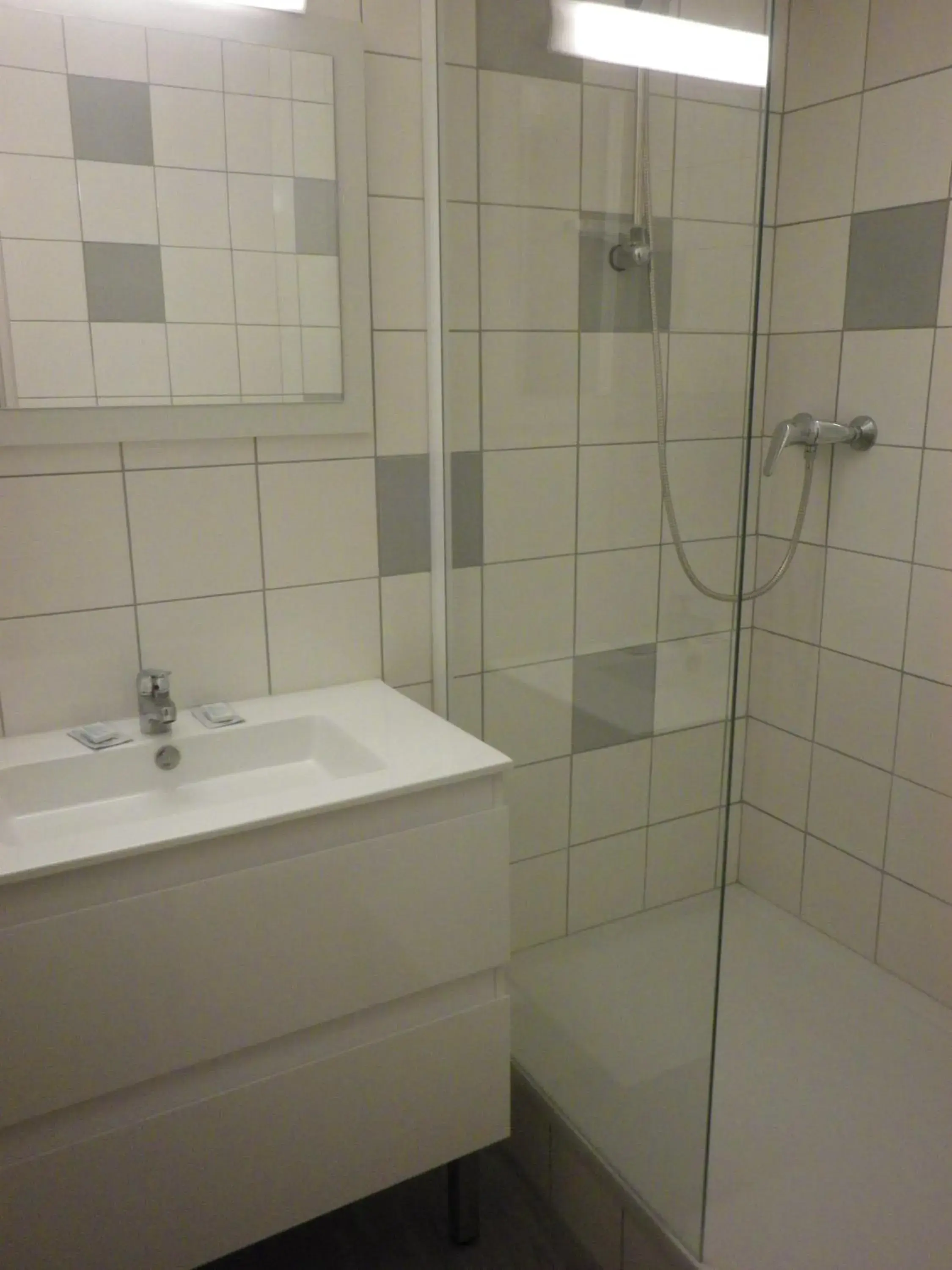 Standard Double or Twin Room in Résidence Espace Thermal Standard Double or Twin Room in Résidence Espace Thermal