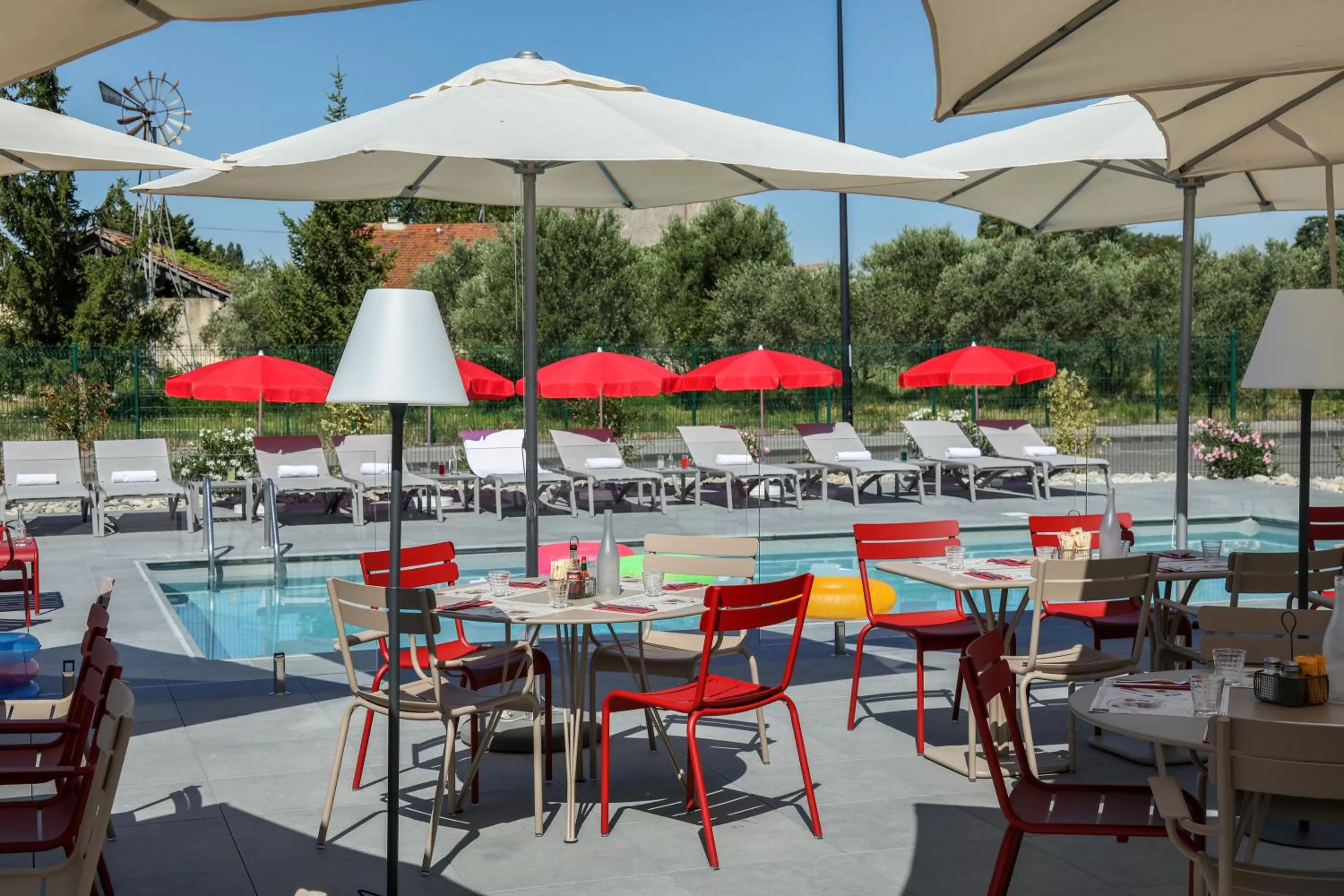 Restaurant/places to eat in ibis Orange Centre Echangeur A7 A9