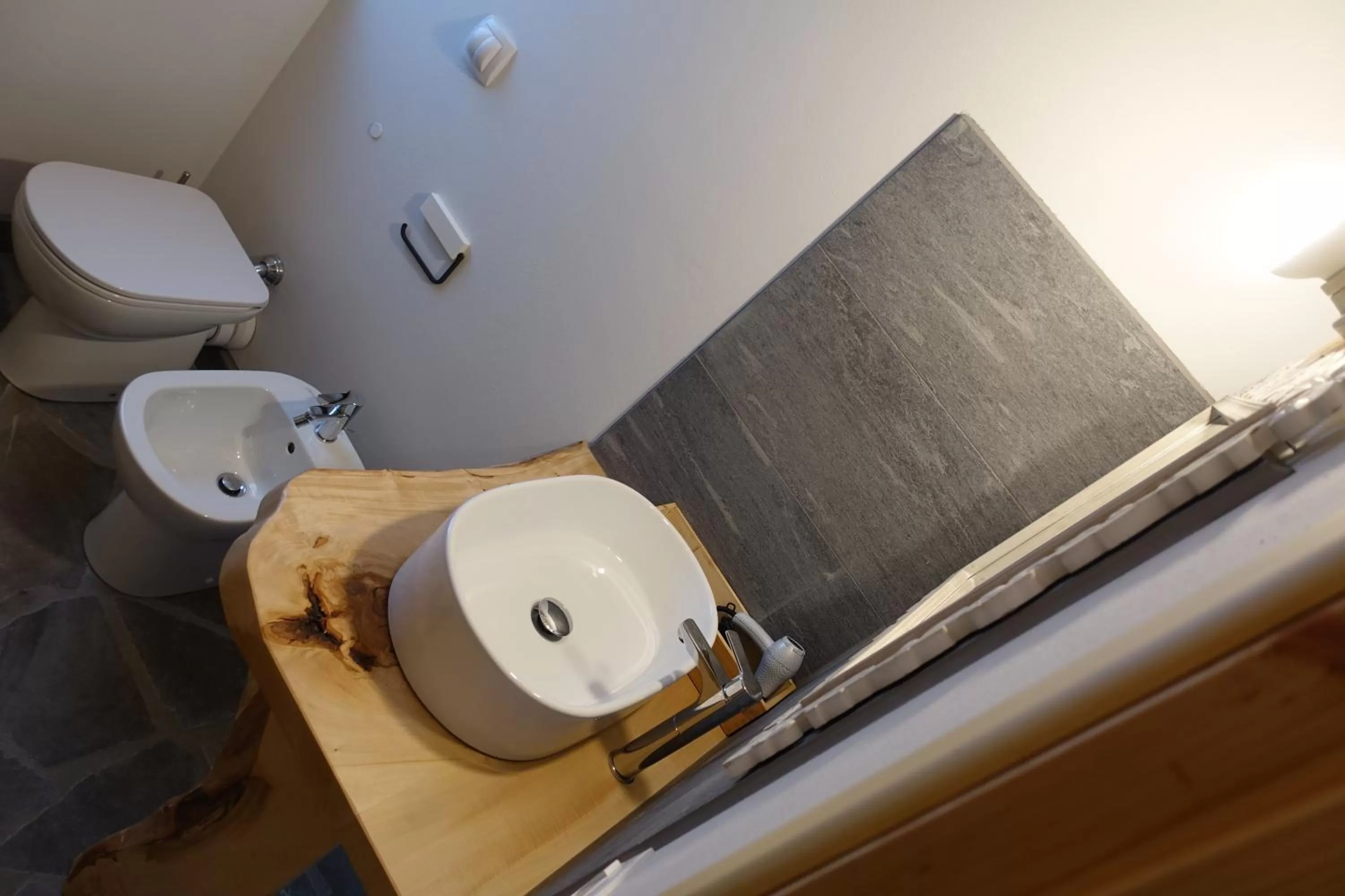 Toilet in Rooms Maison 3 Magnoni