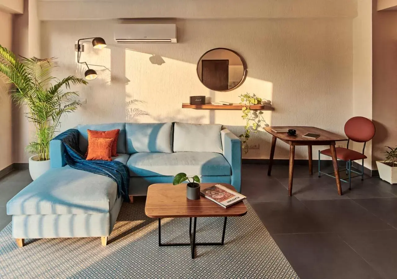 Studio Apartment in Minimalist Poshtel & Suites Studio Apartment in Minimalist Poshtel & Suites