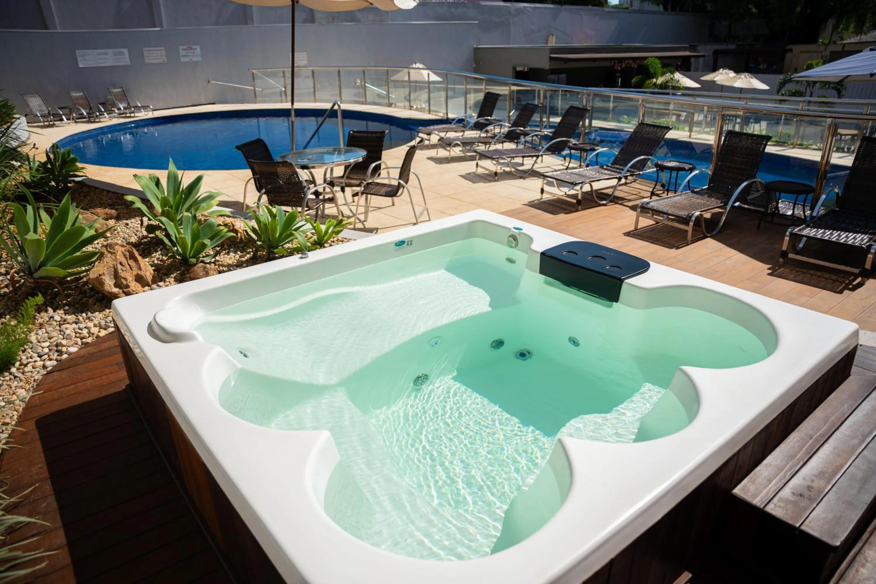 Hot Tub in Foz Plaza Hotel