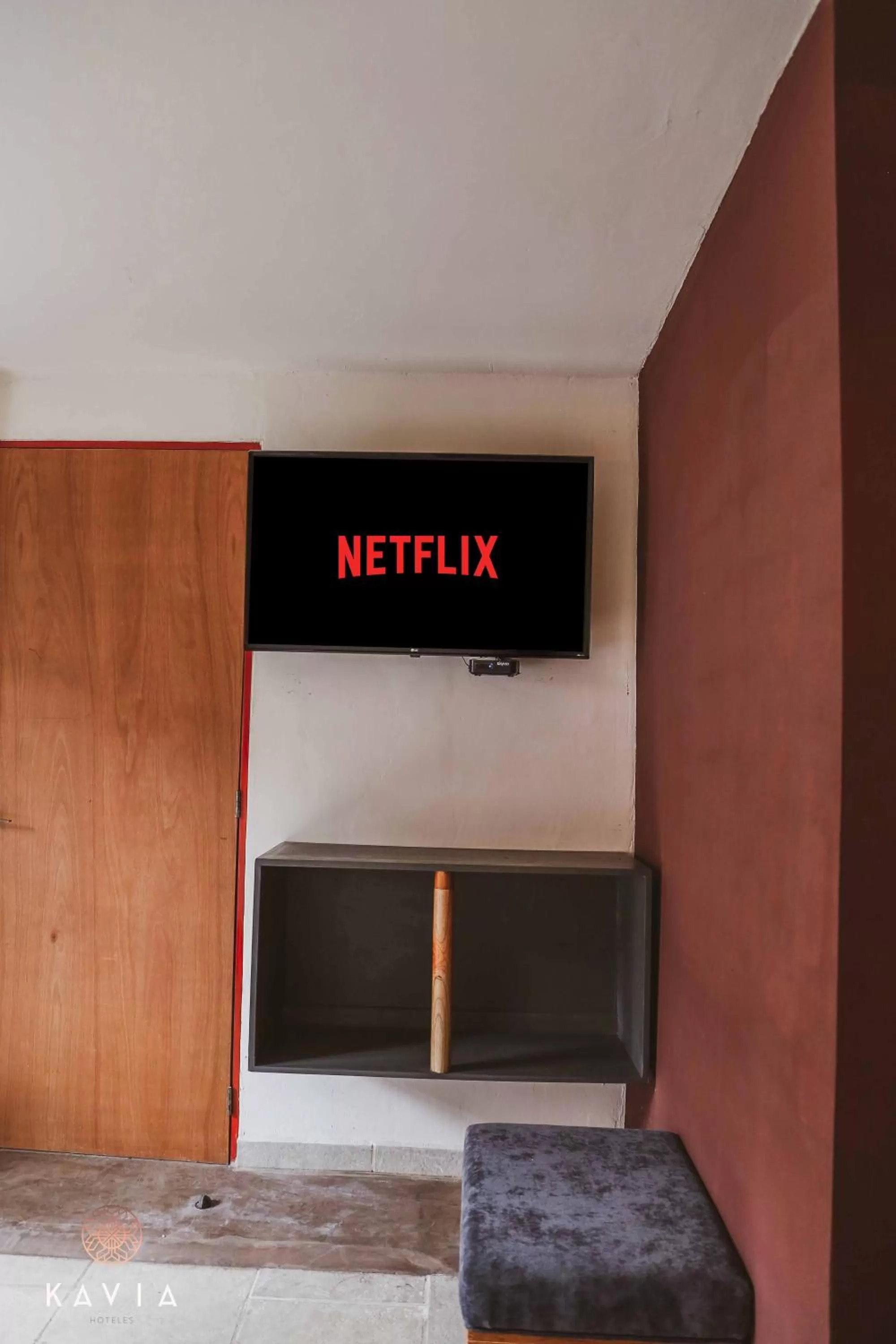 TV and multimedia in Hotel Urban