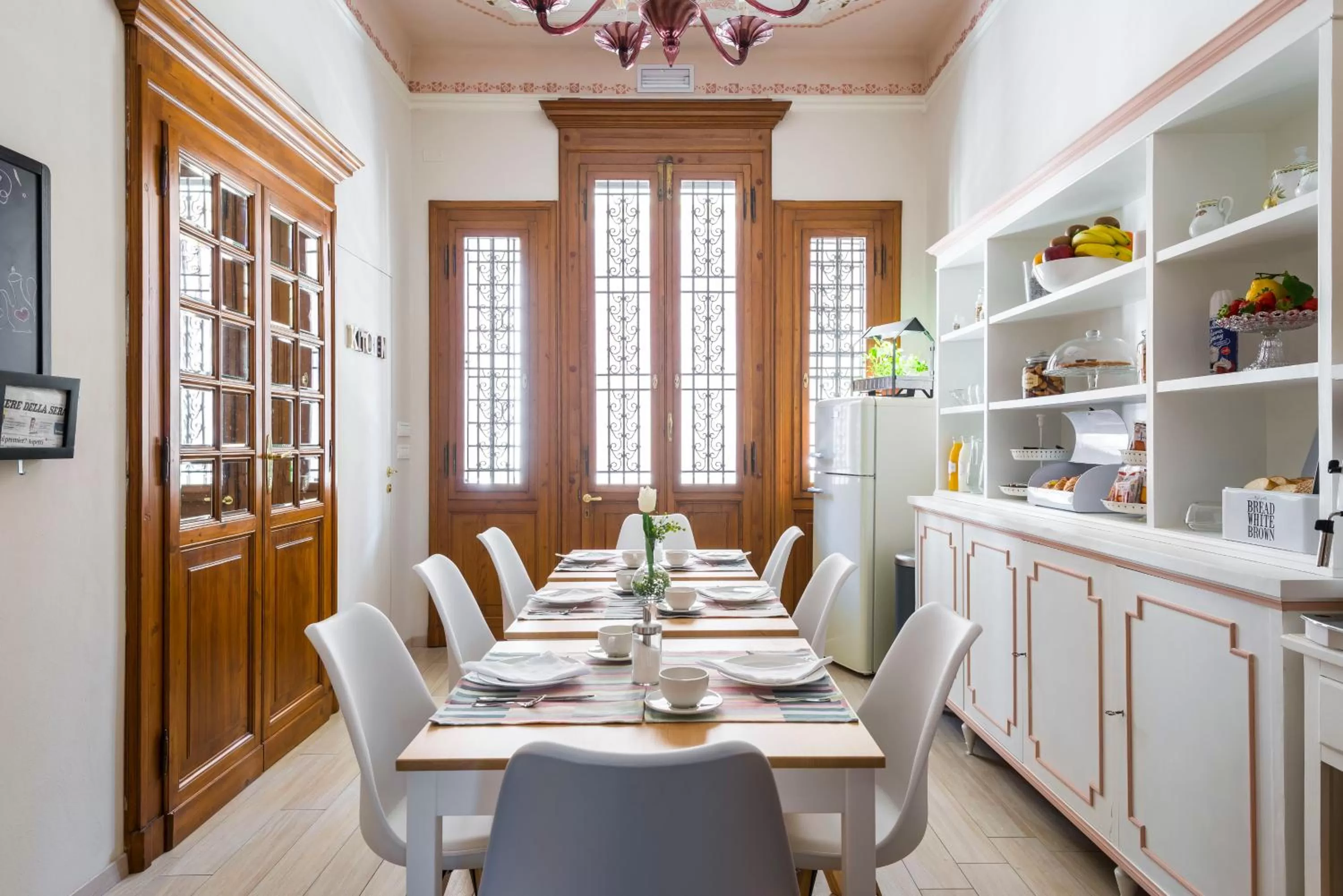 Dining area in Villa Savioli Room & Breakfast