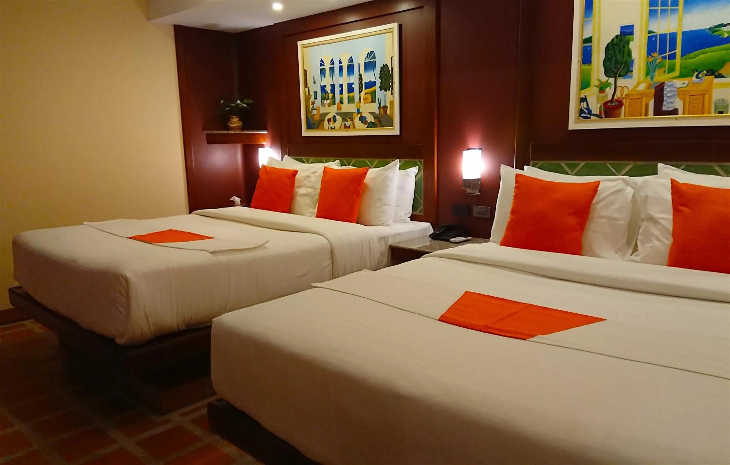 Photo of the whole room, Bed in Pacific Club Resort
