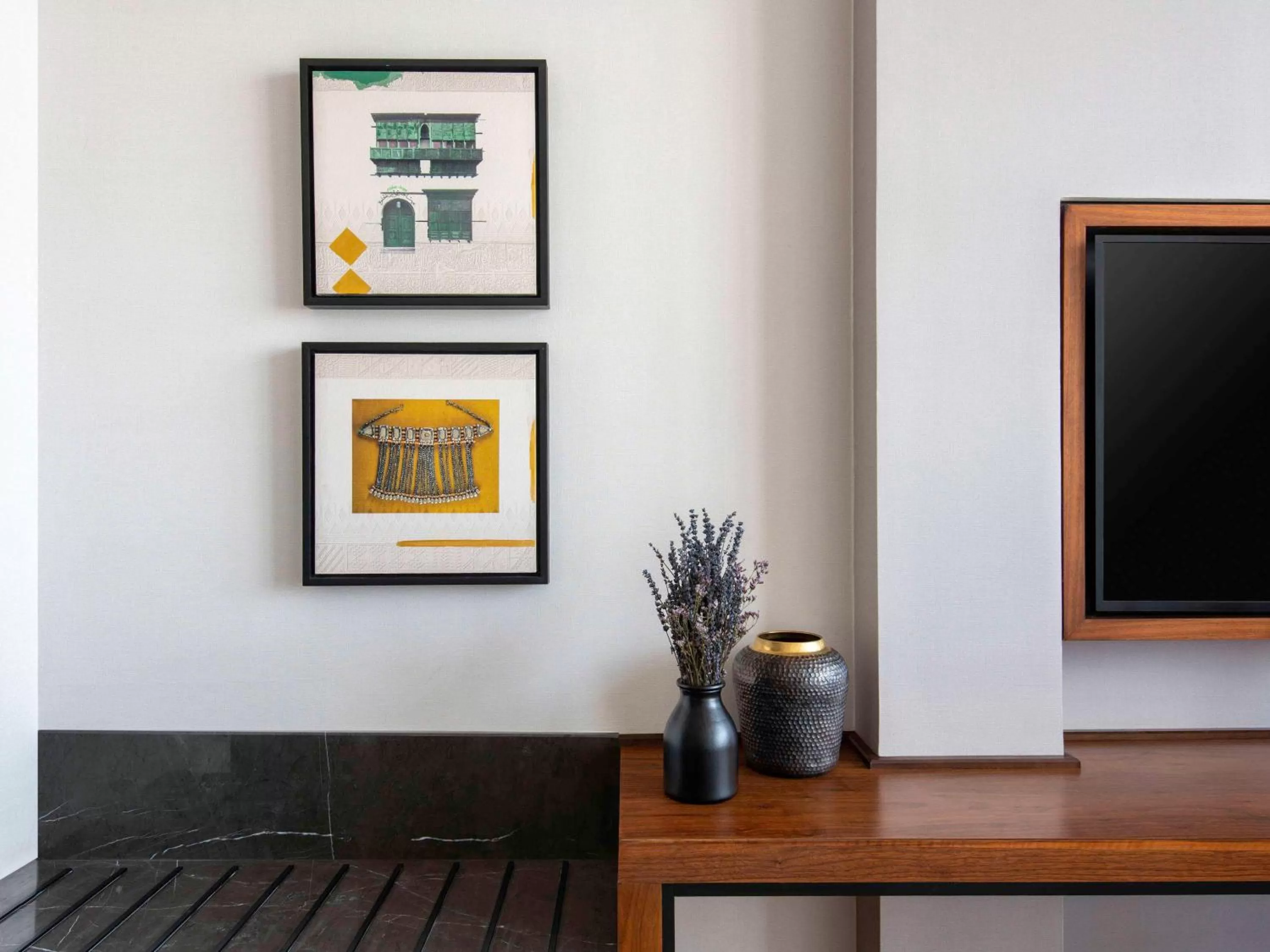 Swiss Advantage Studio Twin in Swissotel Living Jeddah