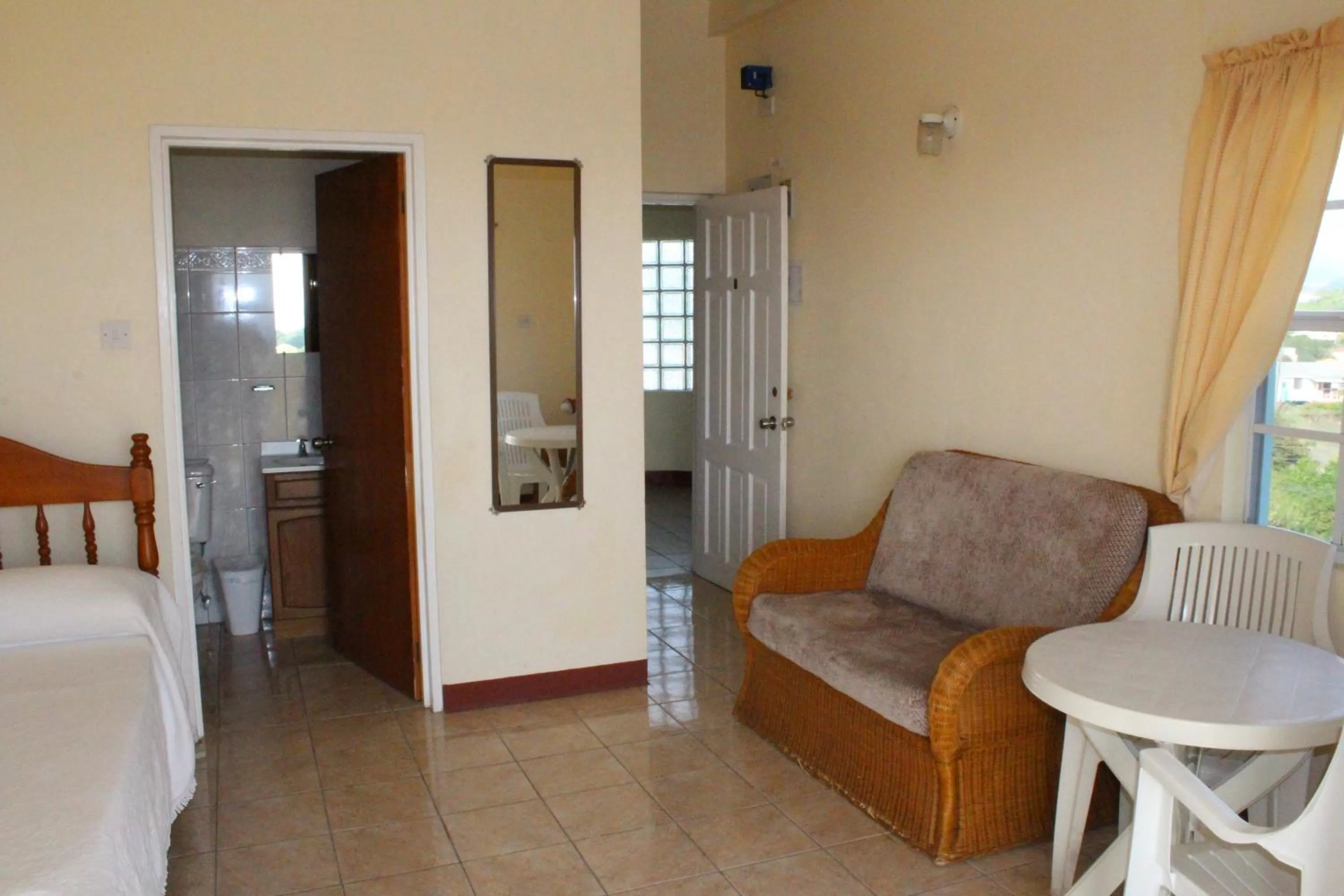 Bathroom, Bed in The Relax Inn