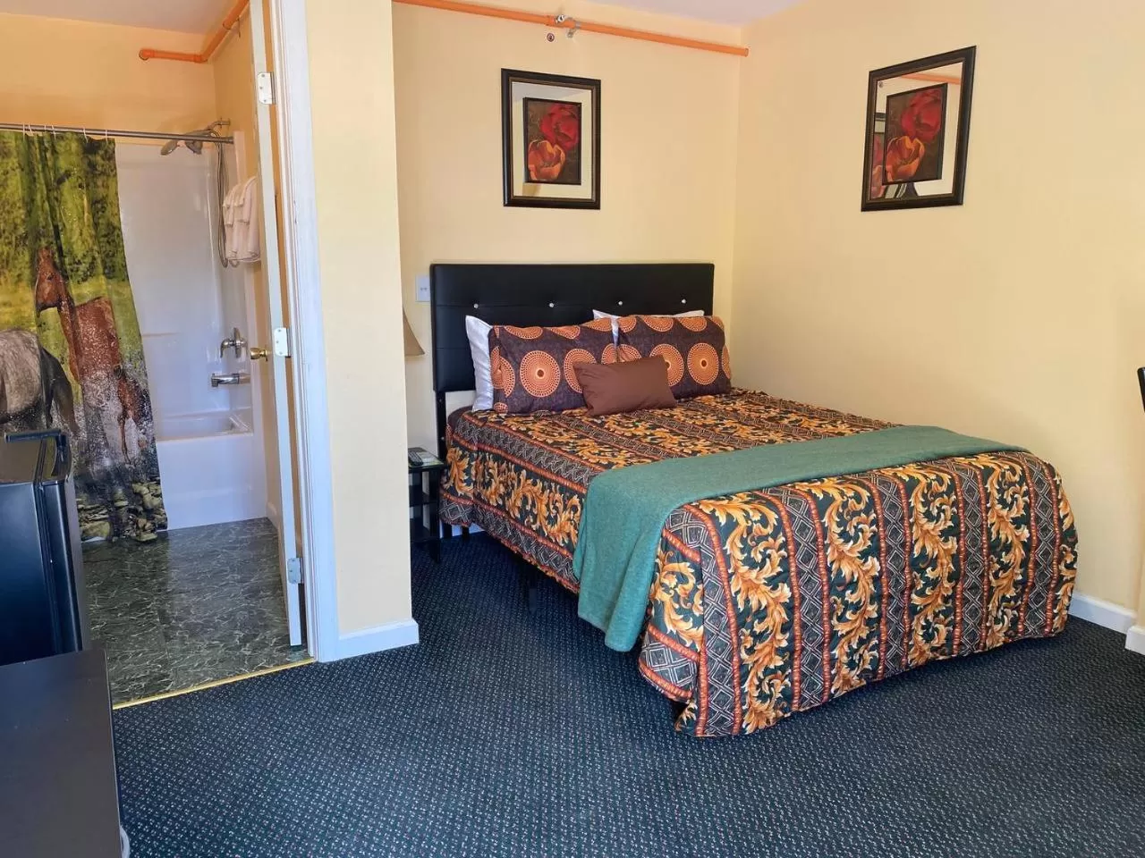 Bed in Western Motel