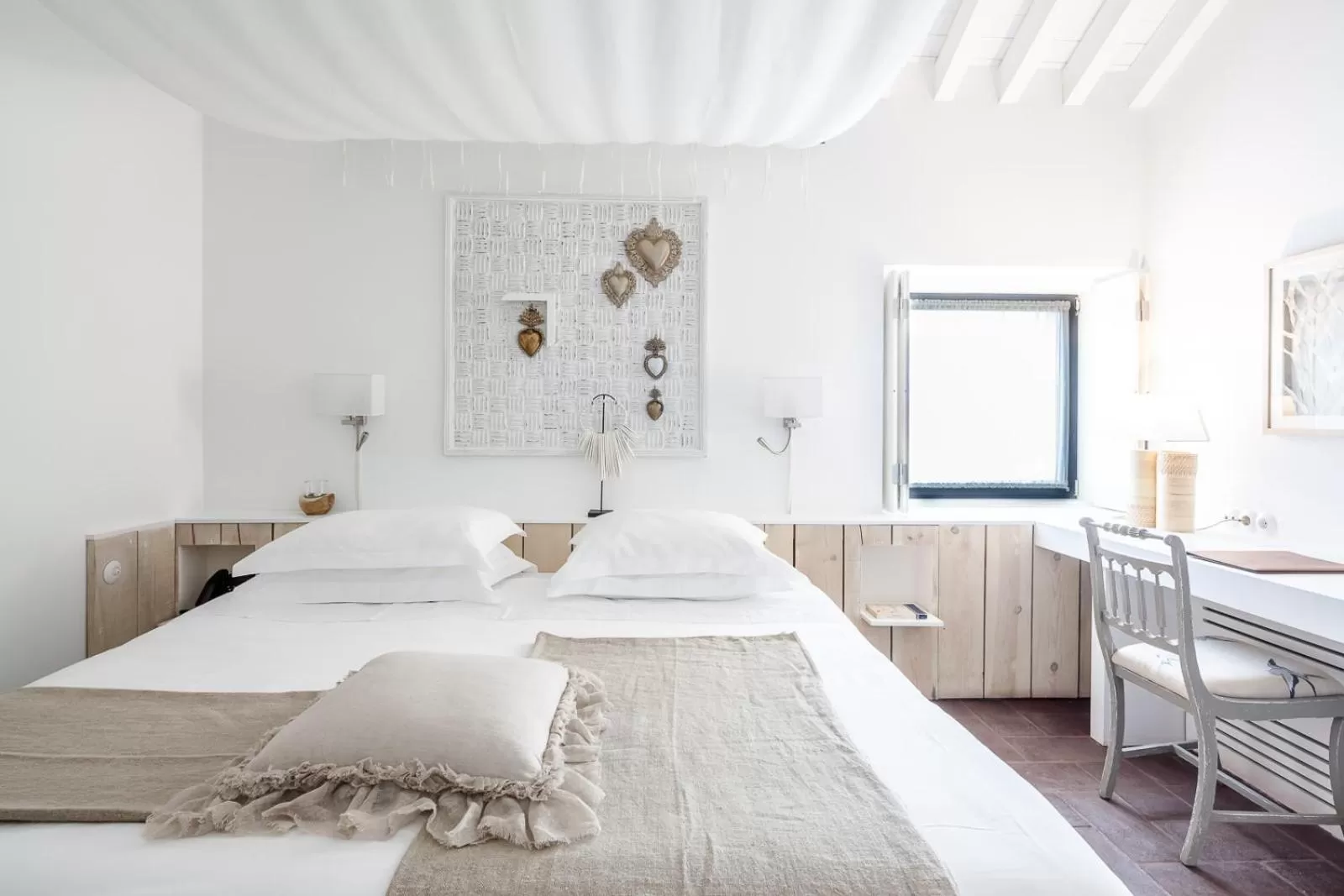 Bed in Torre de Palma Wine Hotel, Monforte, a Member of Design Hotels
