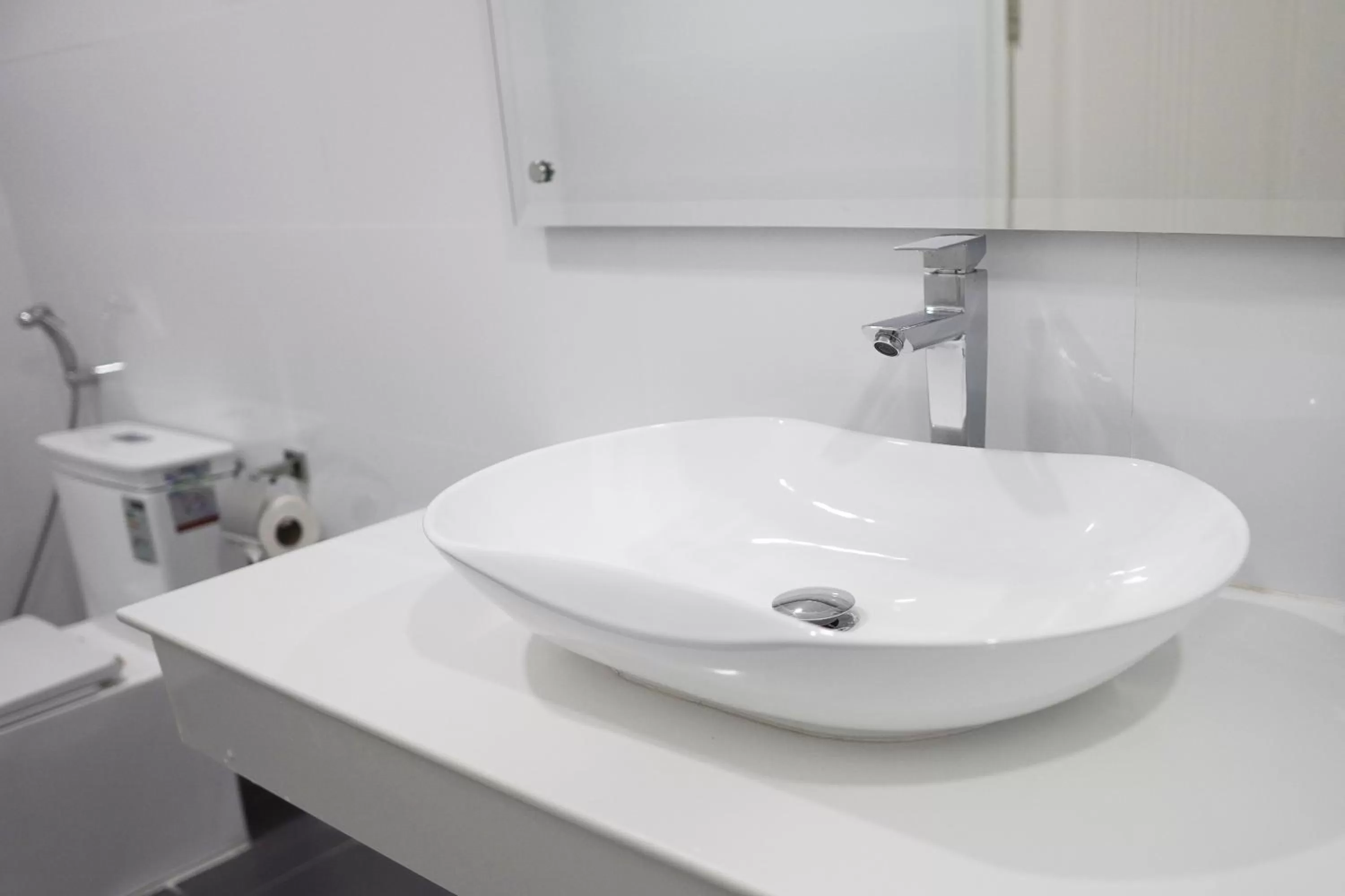 Bathroom in Apple Hotel Three - Phnom Penh