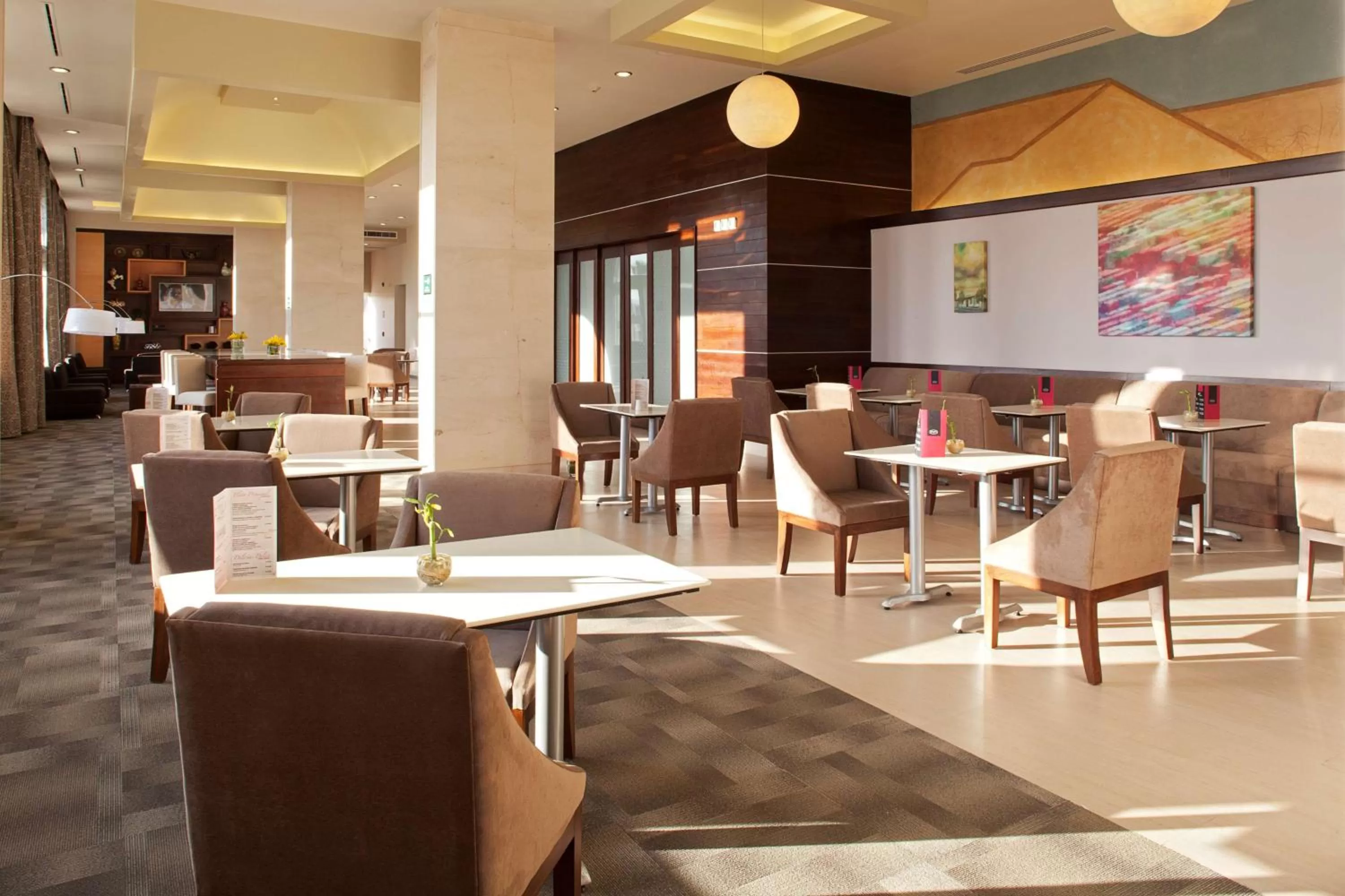 Dining area in Hampton Inn by Hilton Silao-Aeropuerto, Mexico