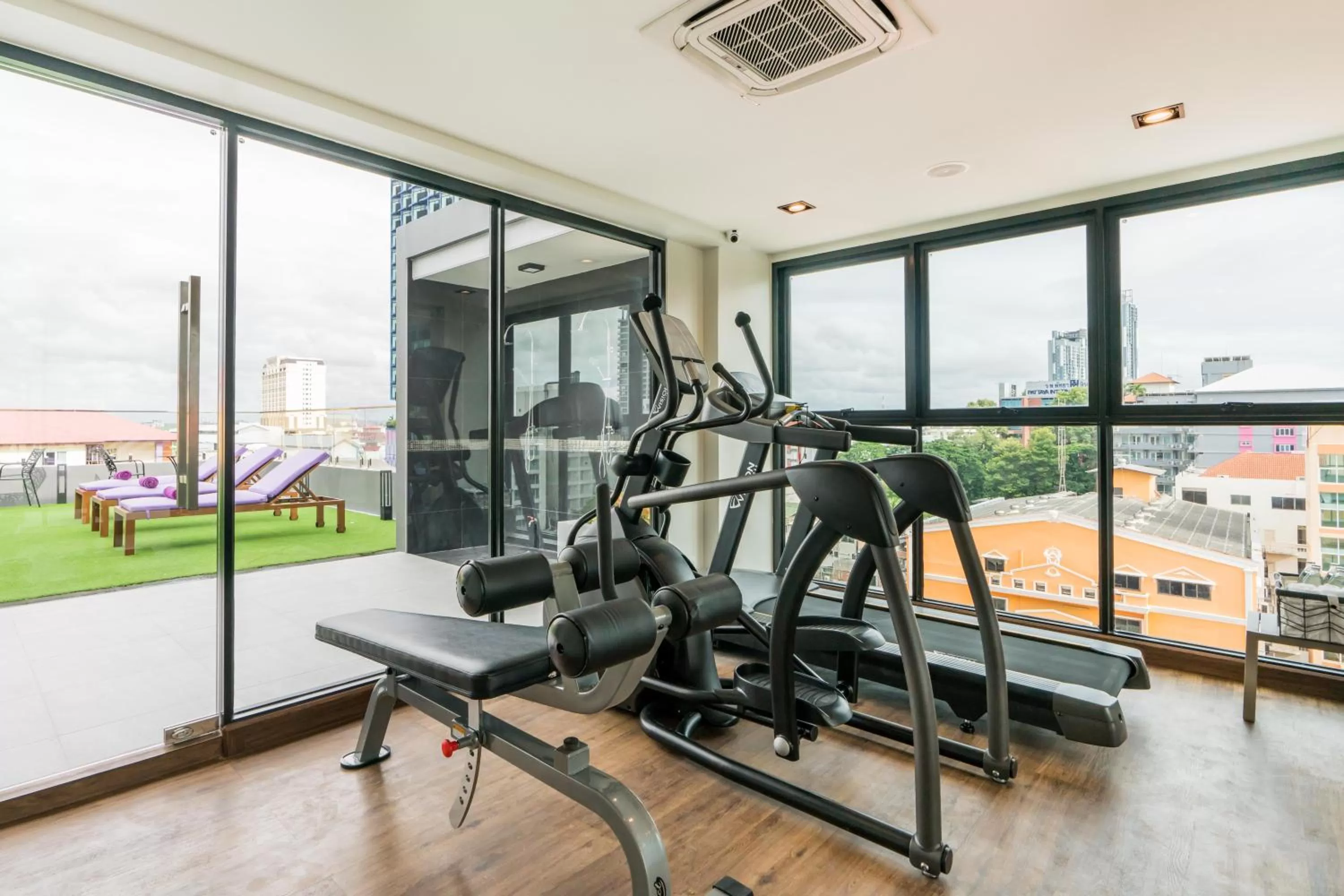 Fitness centre/facilities in XQ Pattaya Hotel