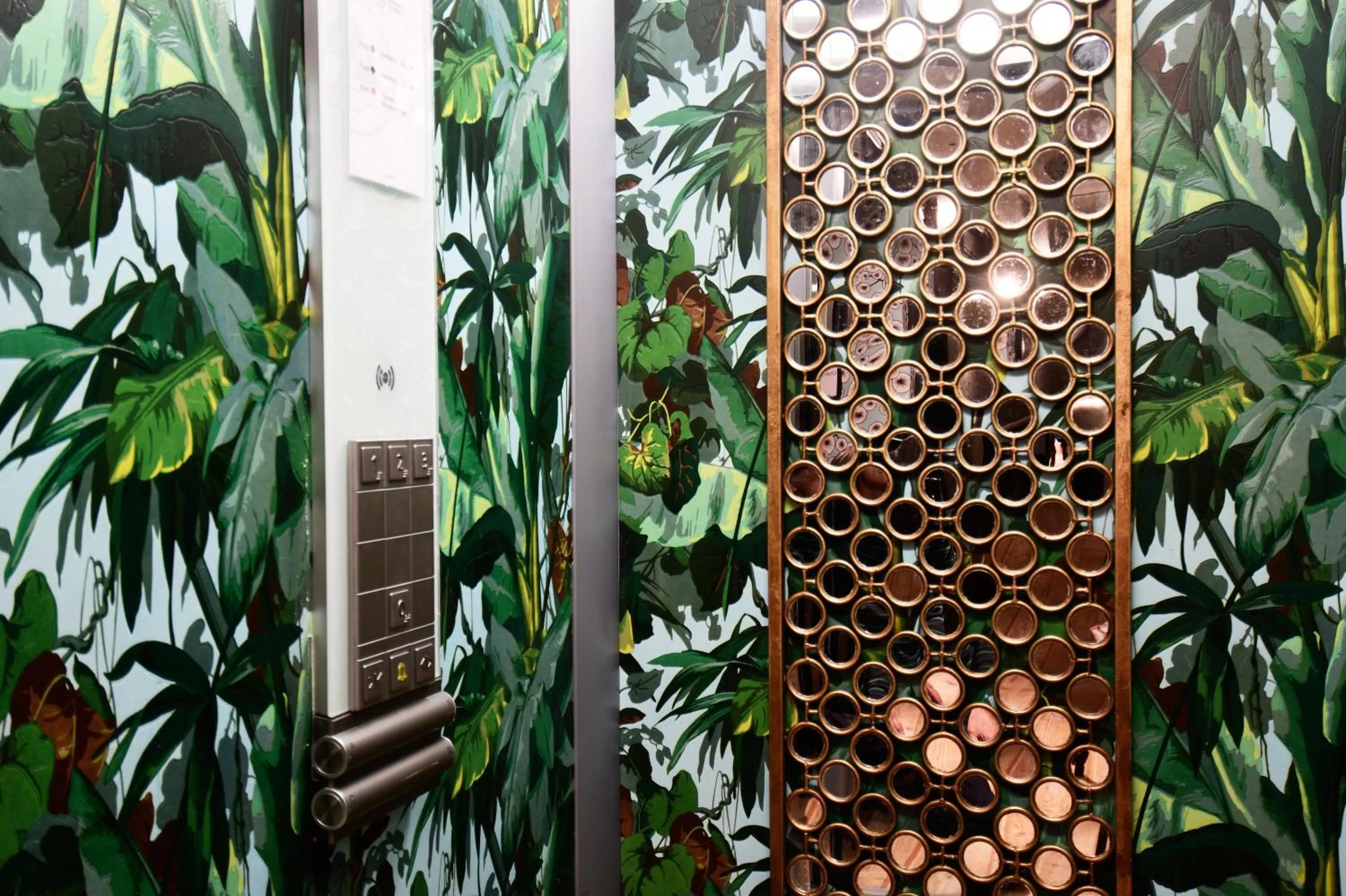 Decorative detail in Hotel Les Pilotes