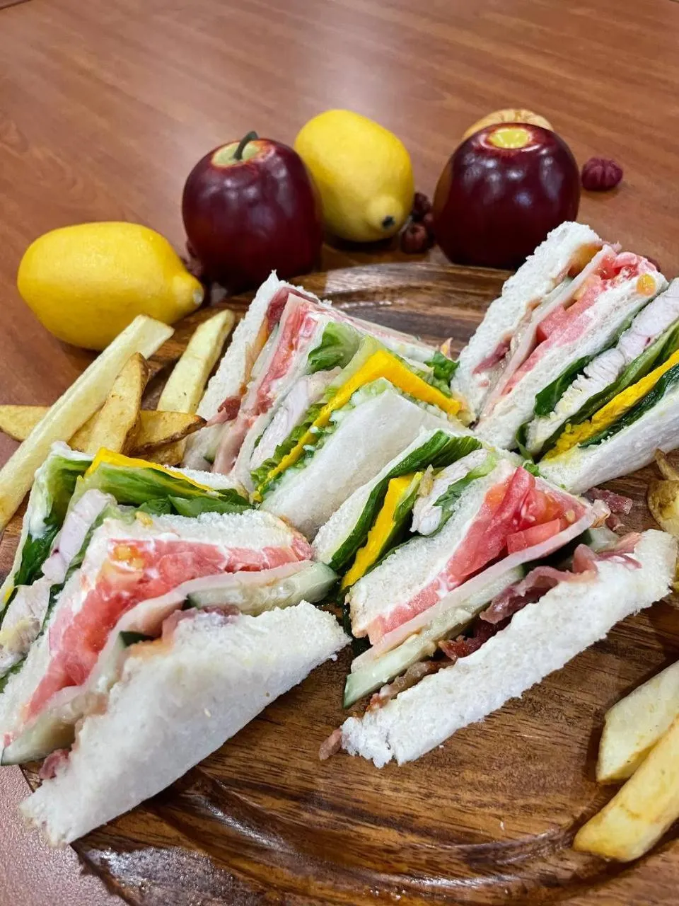 Restaurant/places to eat in The Golden Pine Hotel