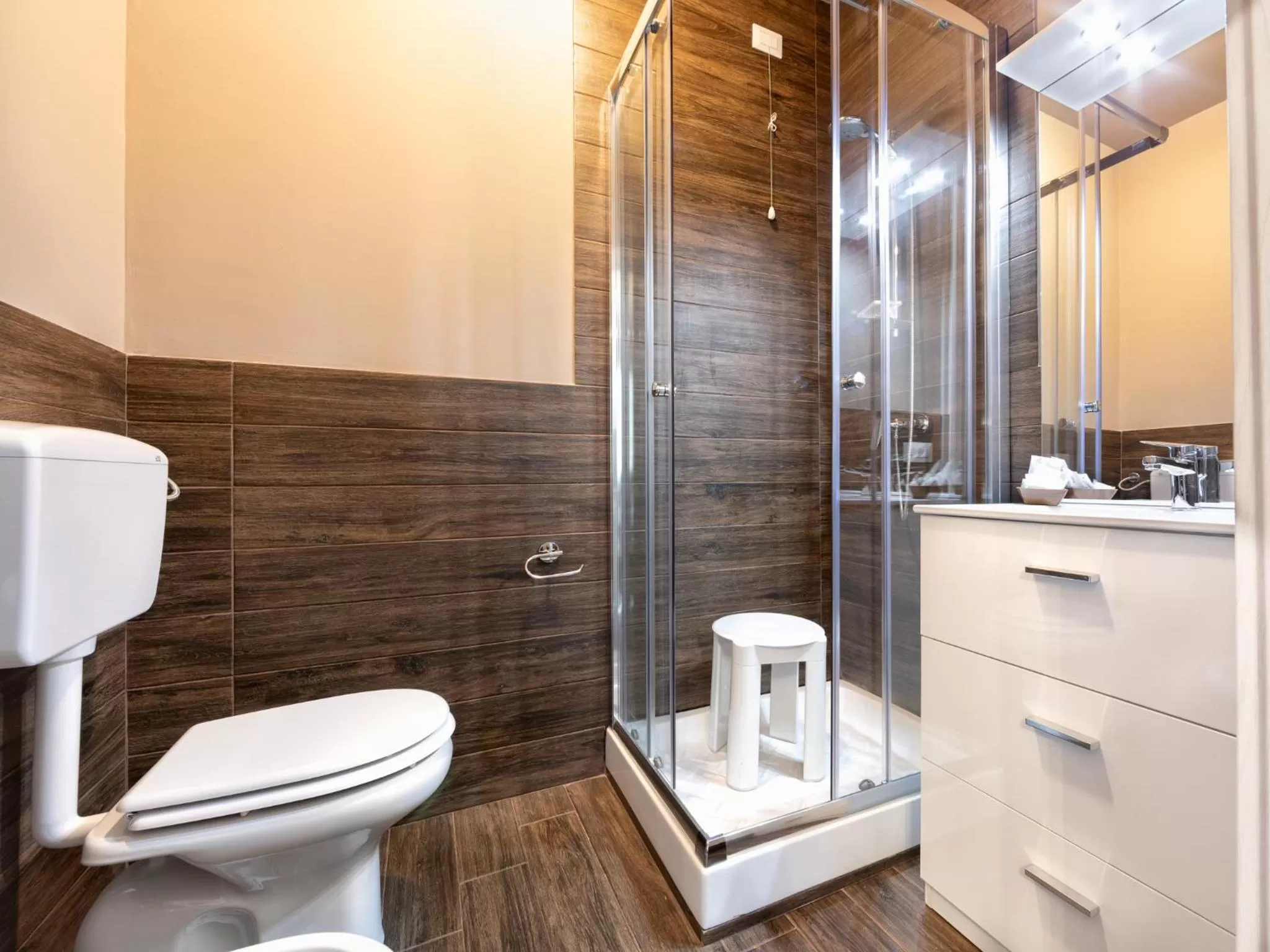 Toilet in Hotel Giulietta