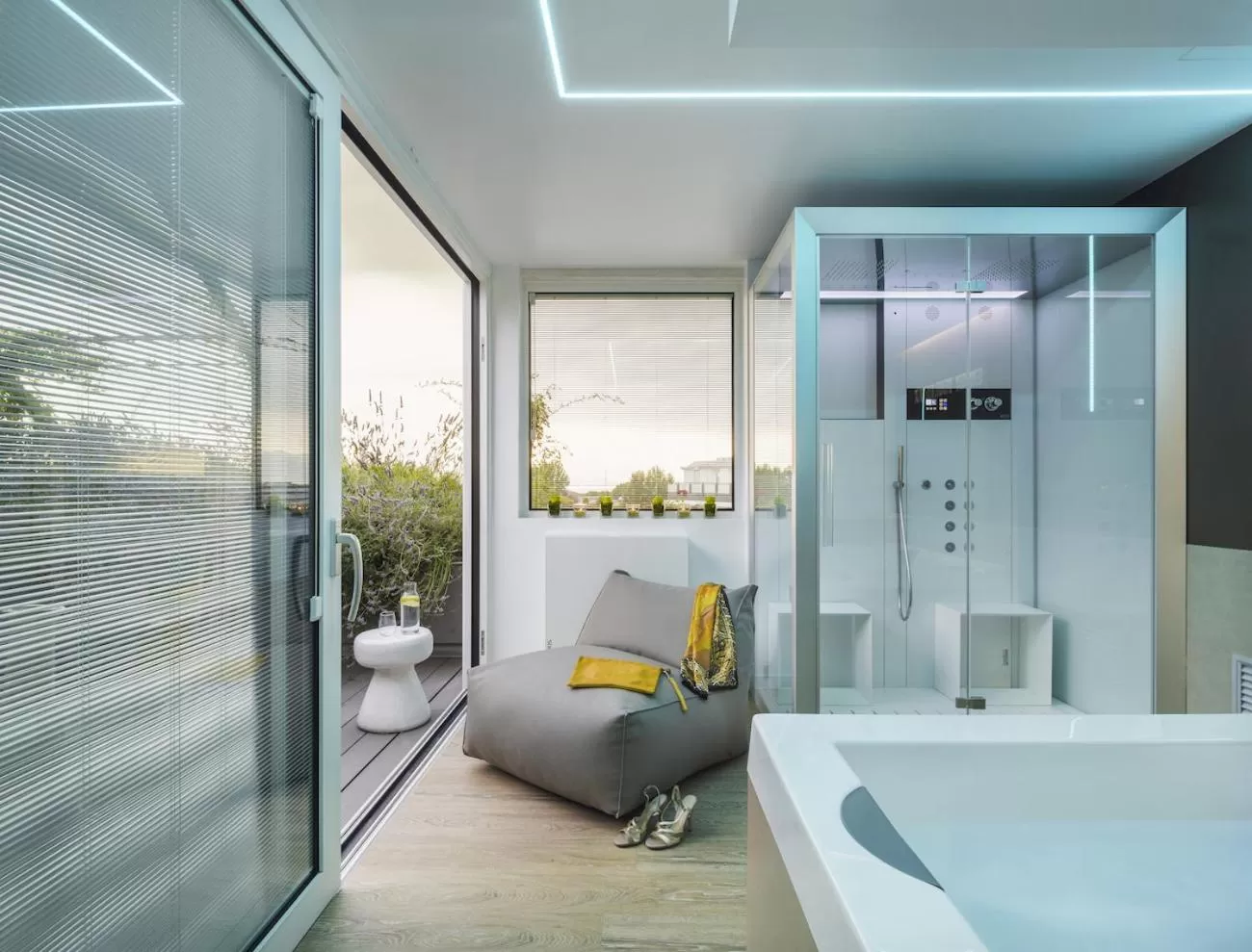 Bath in Enjoy Garda Hotel