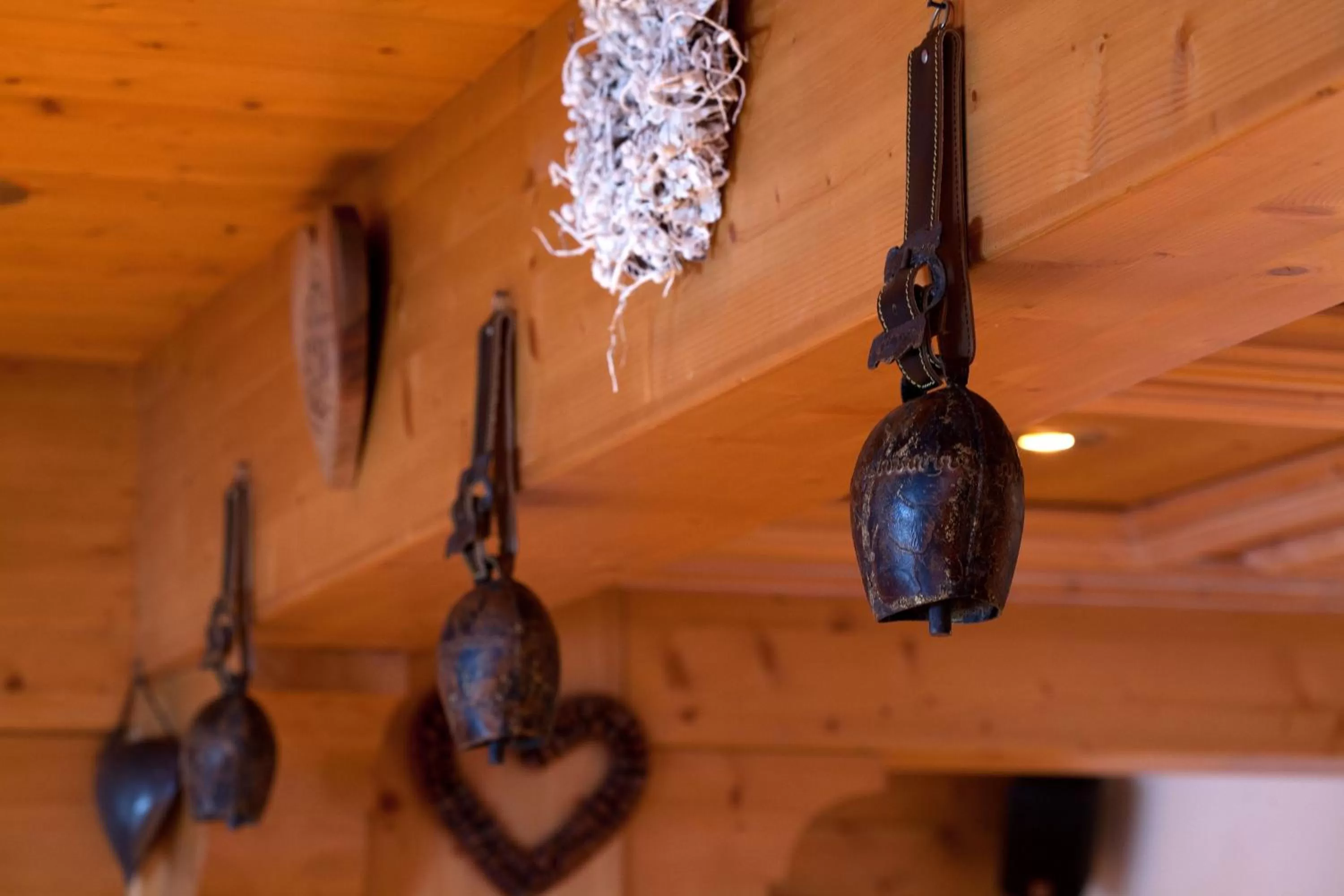 Decorative detail in Hôtel La Grange d'Arly