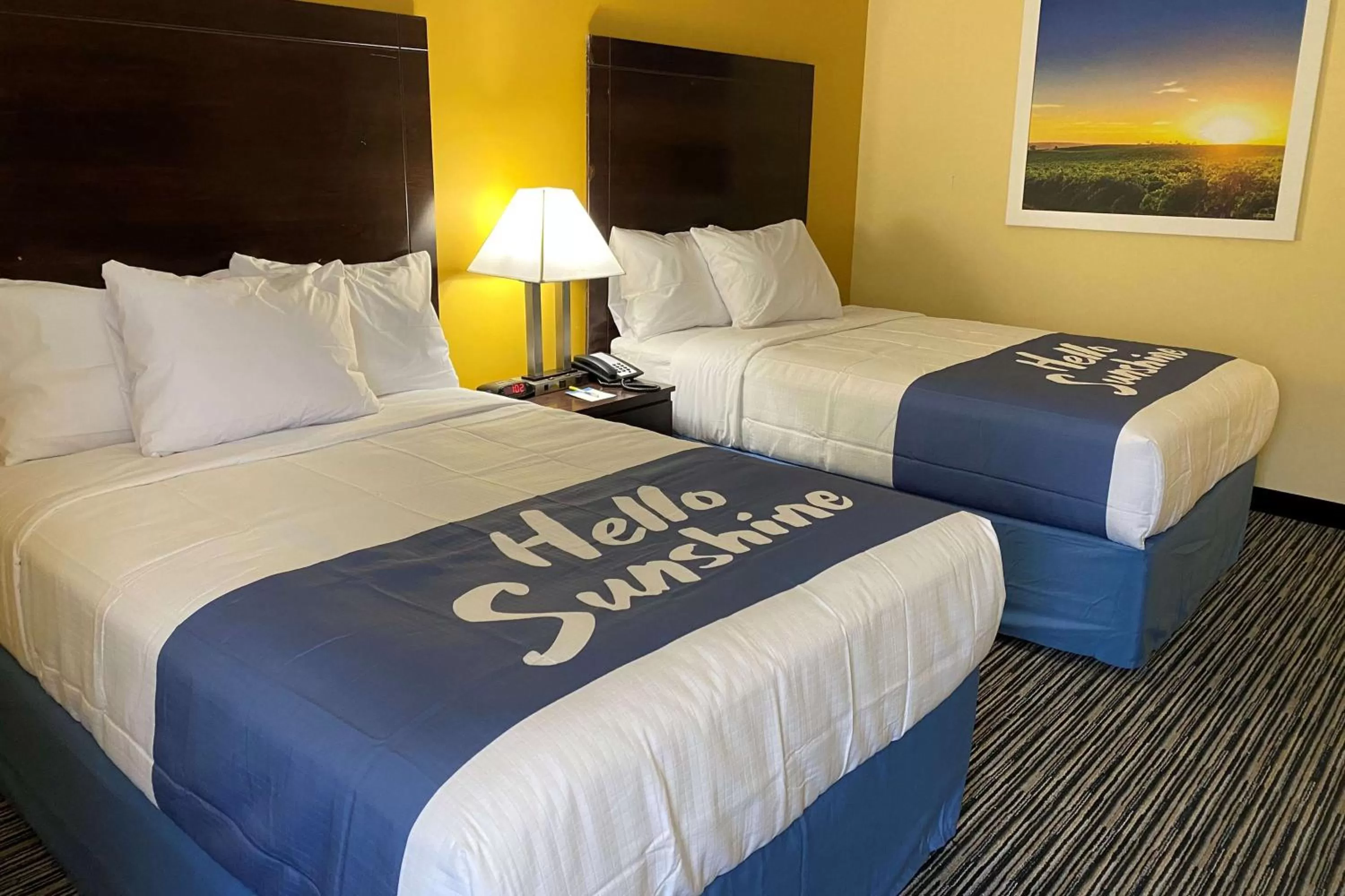 Photo of the whole room, Bed in Days Inn by Wyndham Atlanta/Southlake/Morrow