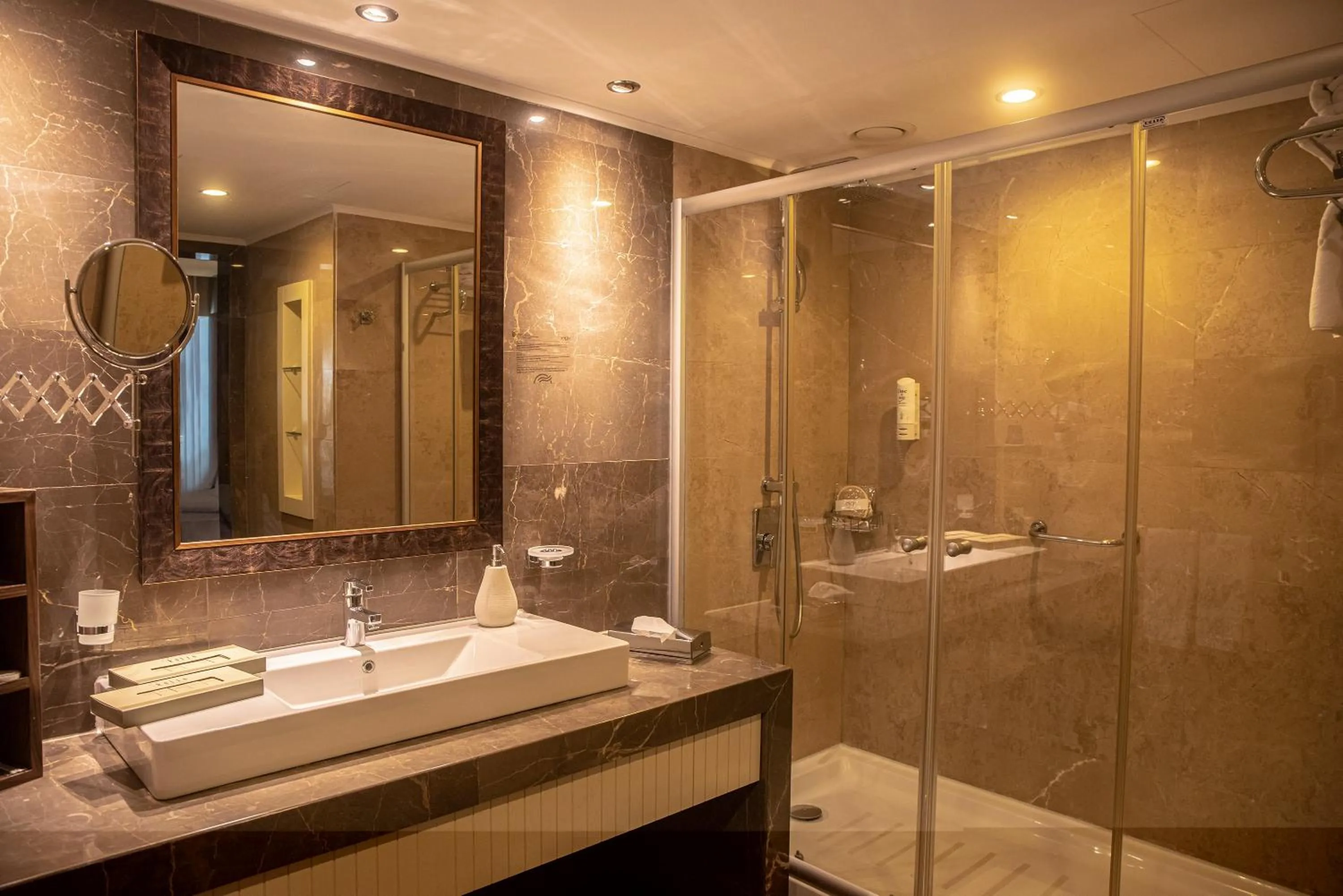 Bathroom in Kolin Hotel Spa & Convention Center
