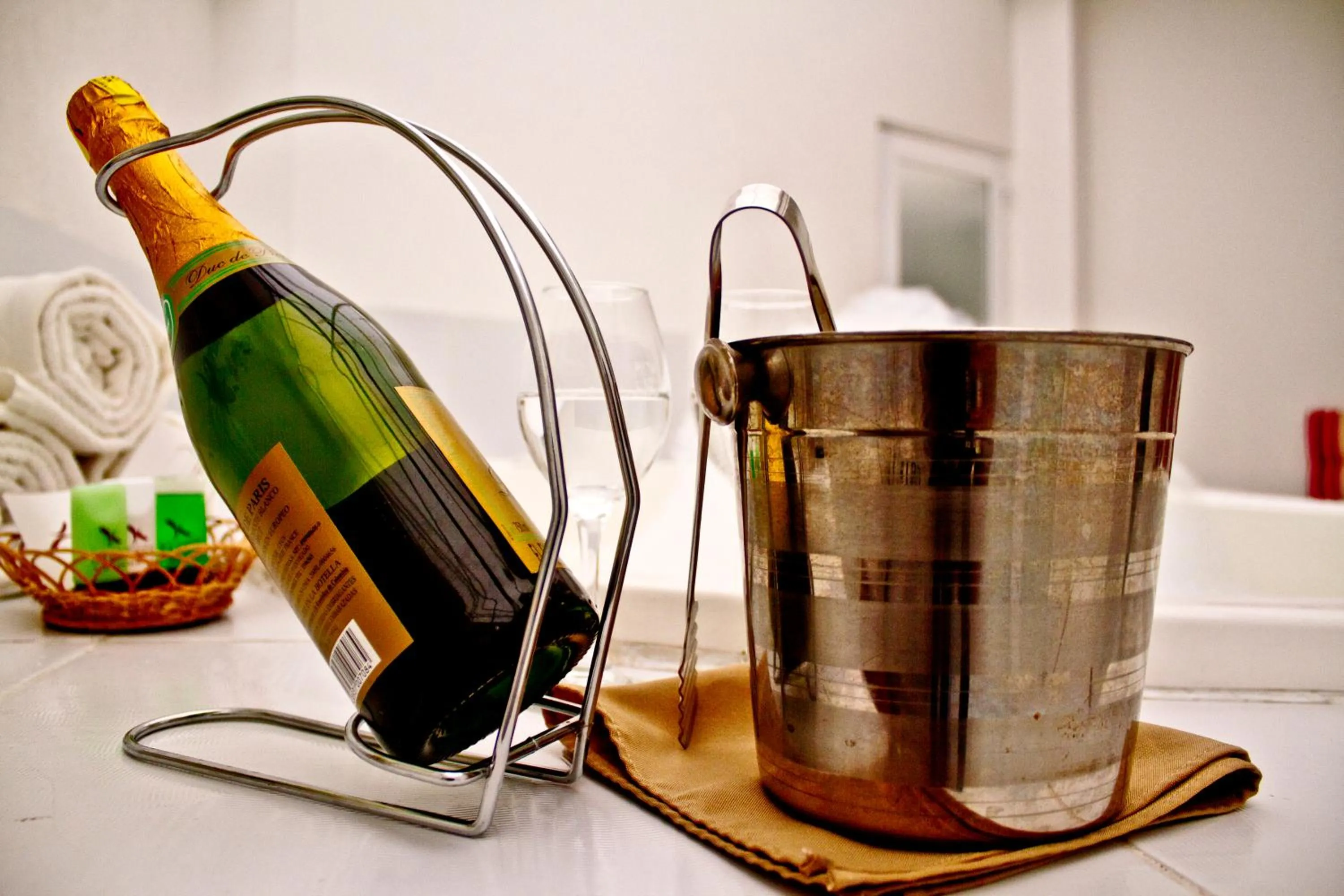 Entertainment in Hotel Karlo By GHO Hoteles