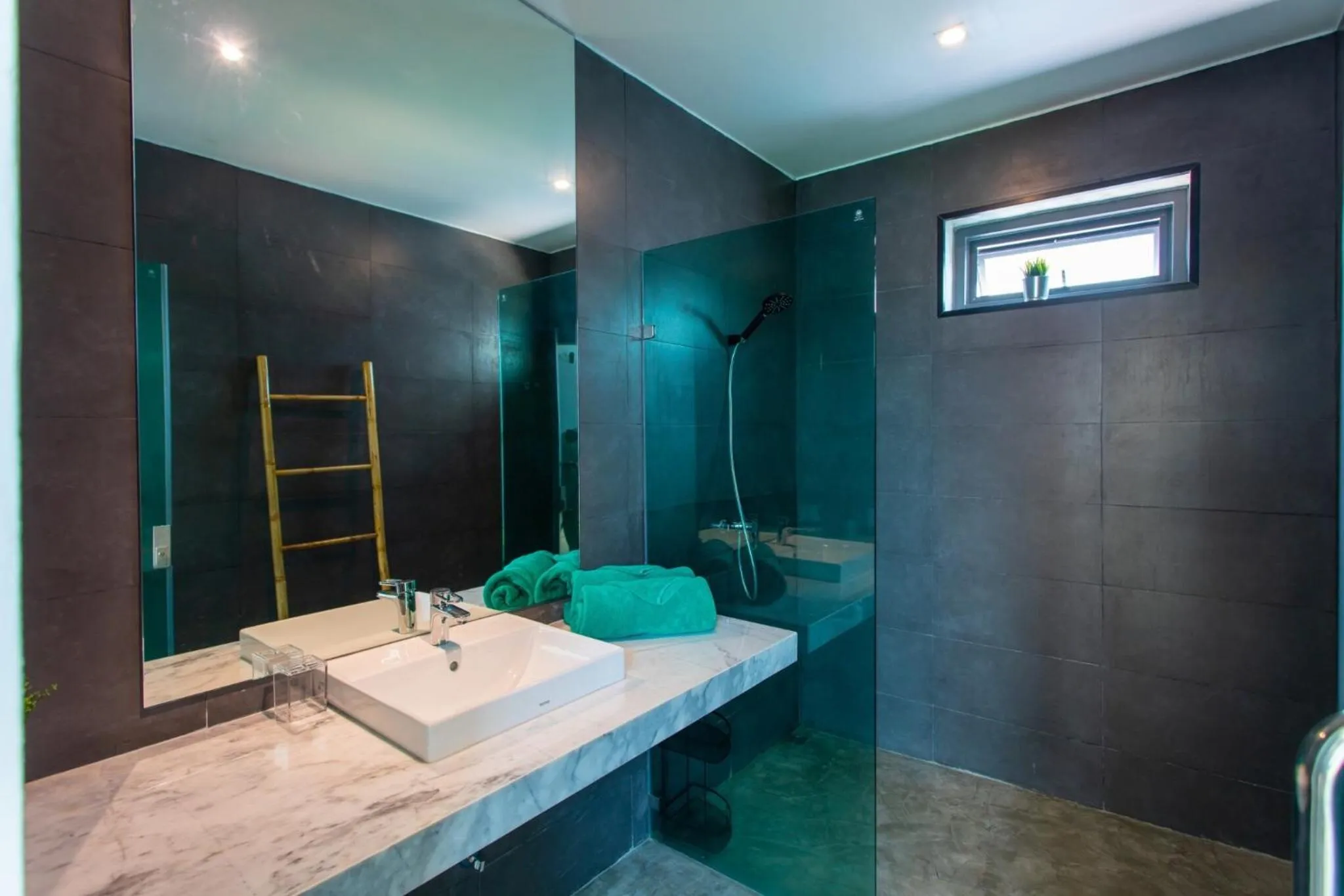 Bathroom in Baan Saint-Tropez Seaview Villas Kata Beach