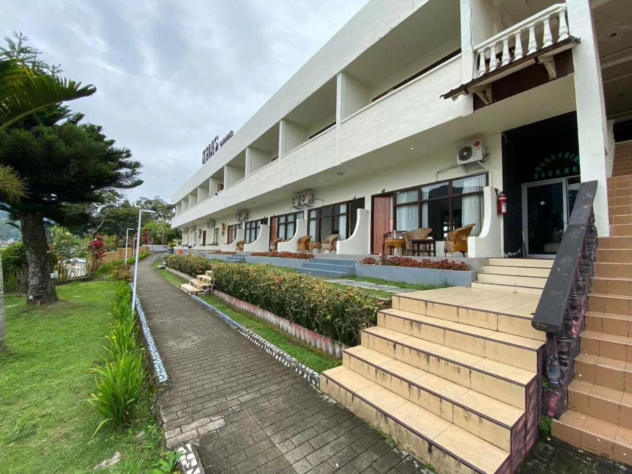 Property building in Khas Parapat