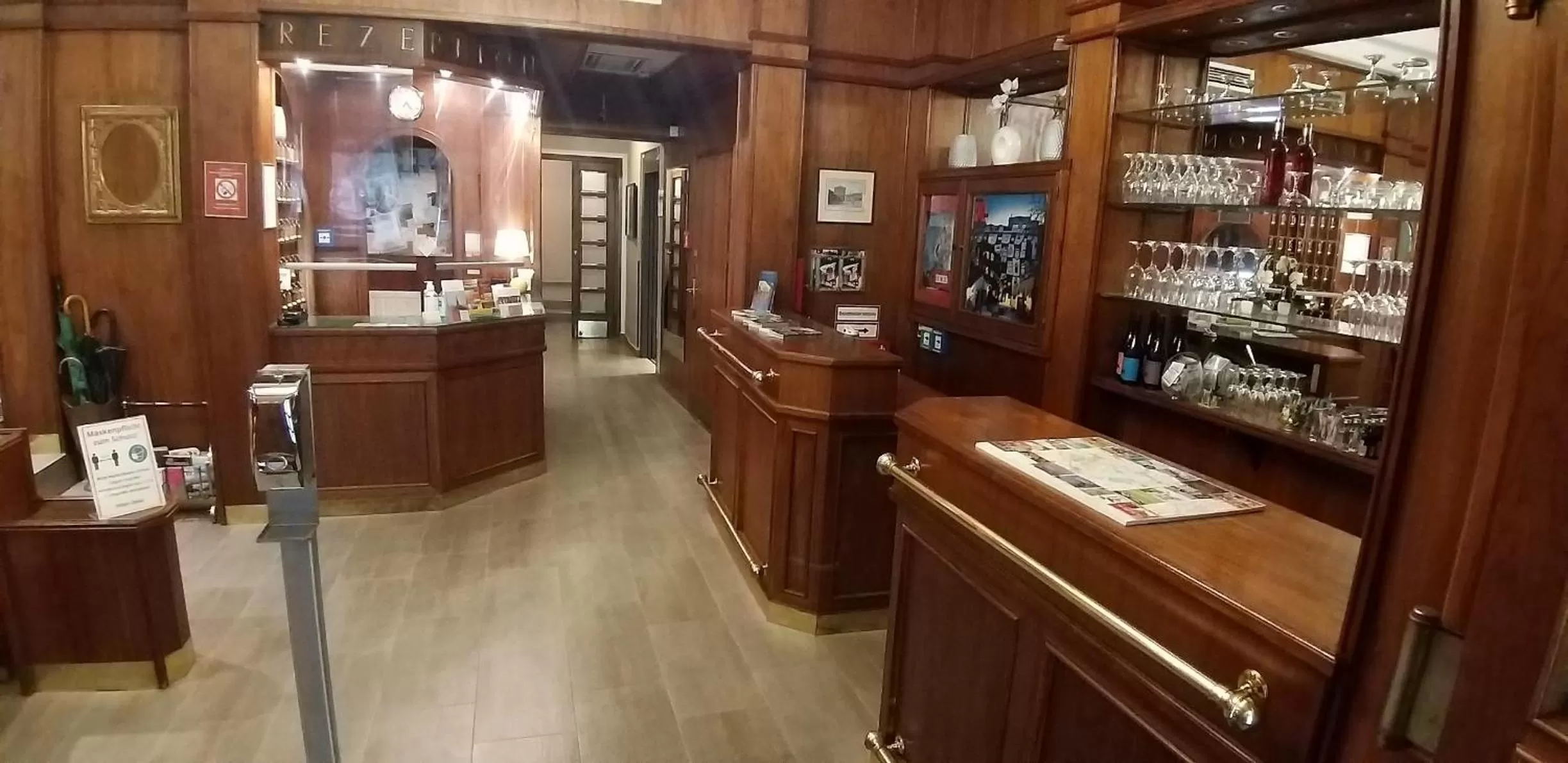 Lobby or reception in Hotel Domizil