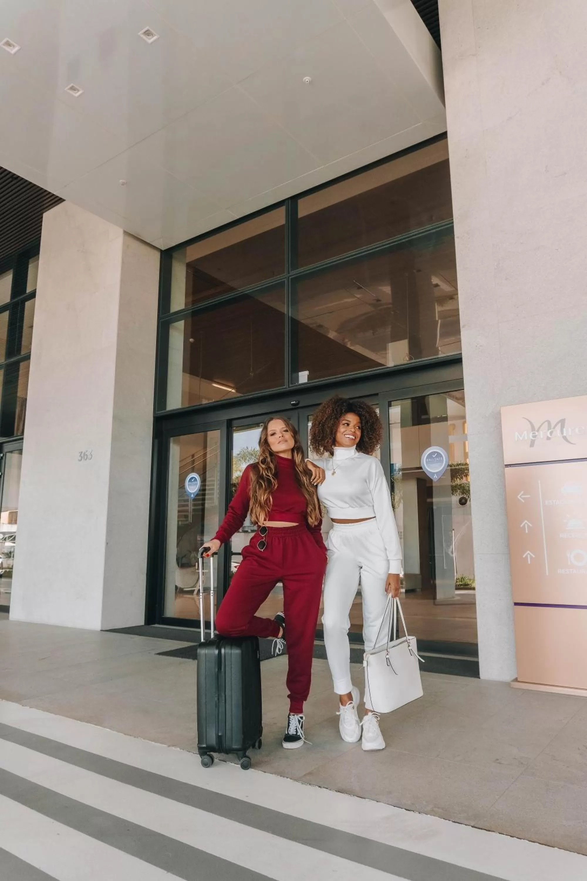 Property building in Mercure Itajai Navegantes