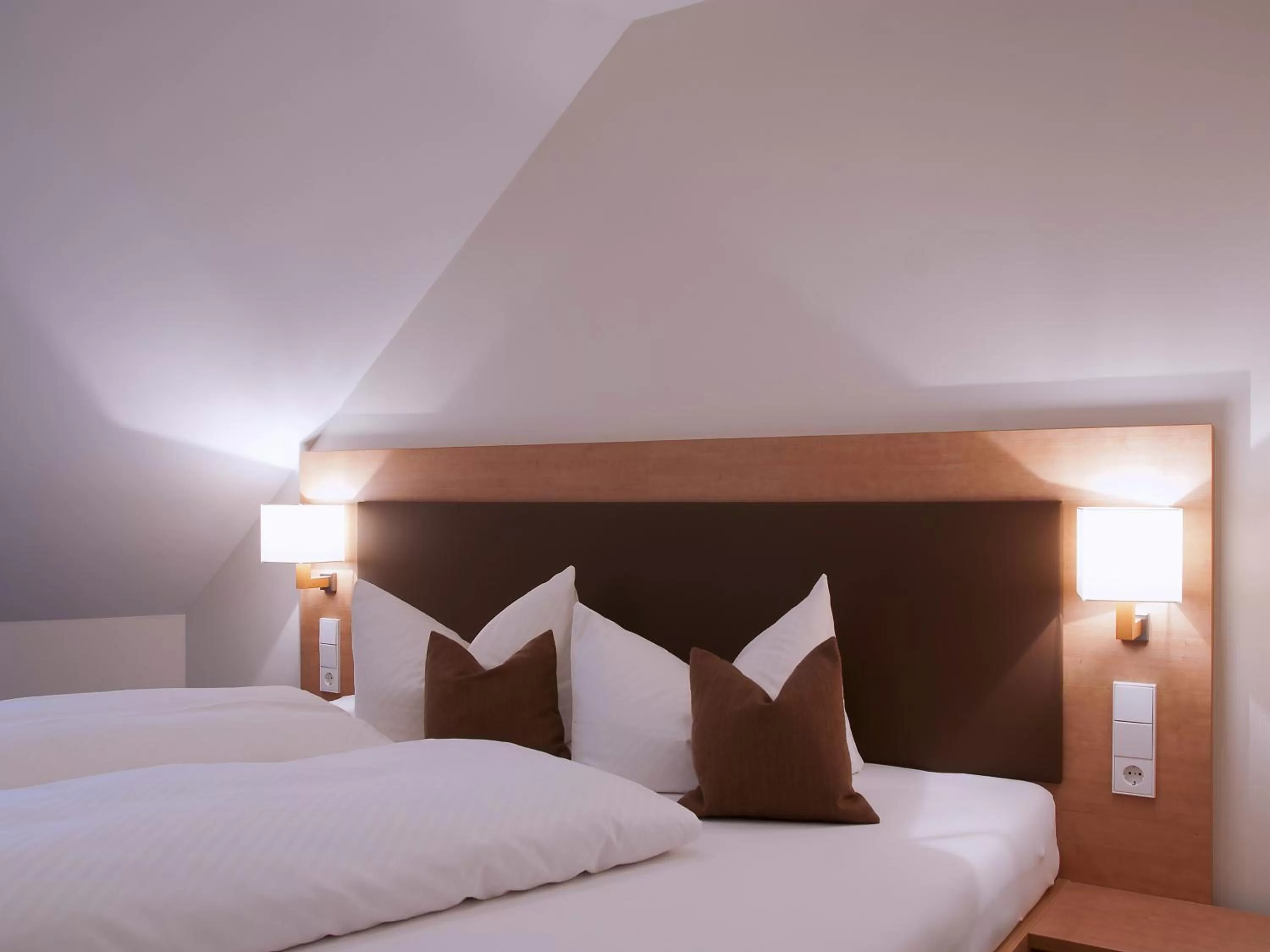 Two-Bedroom Apartment in Gasthaus Linde