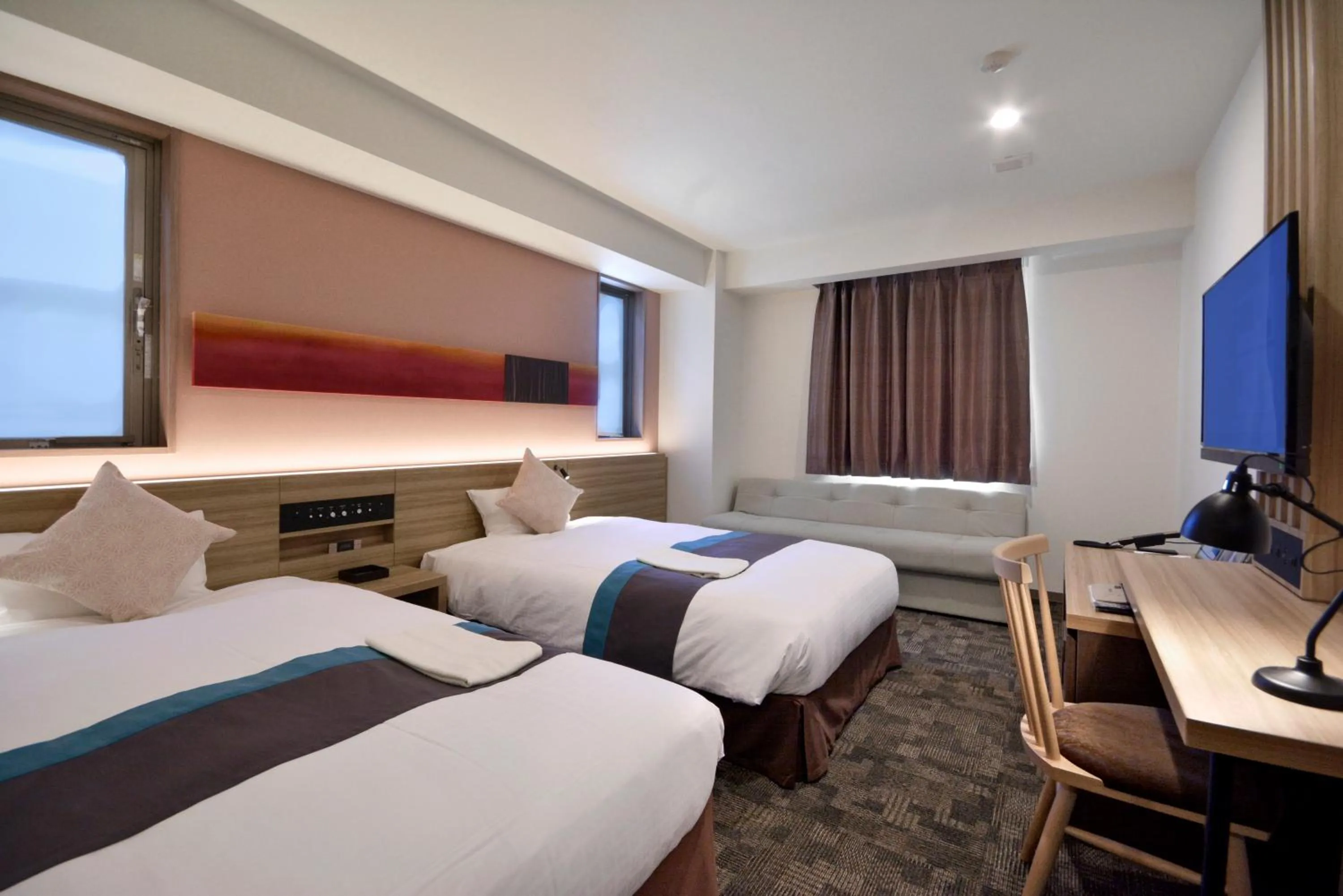 Photo of the whole room, Bed in Rembrandt Style Tokyo Nishikasai Grande