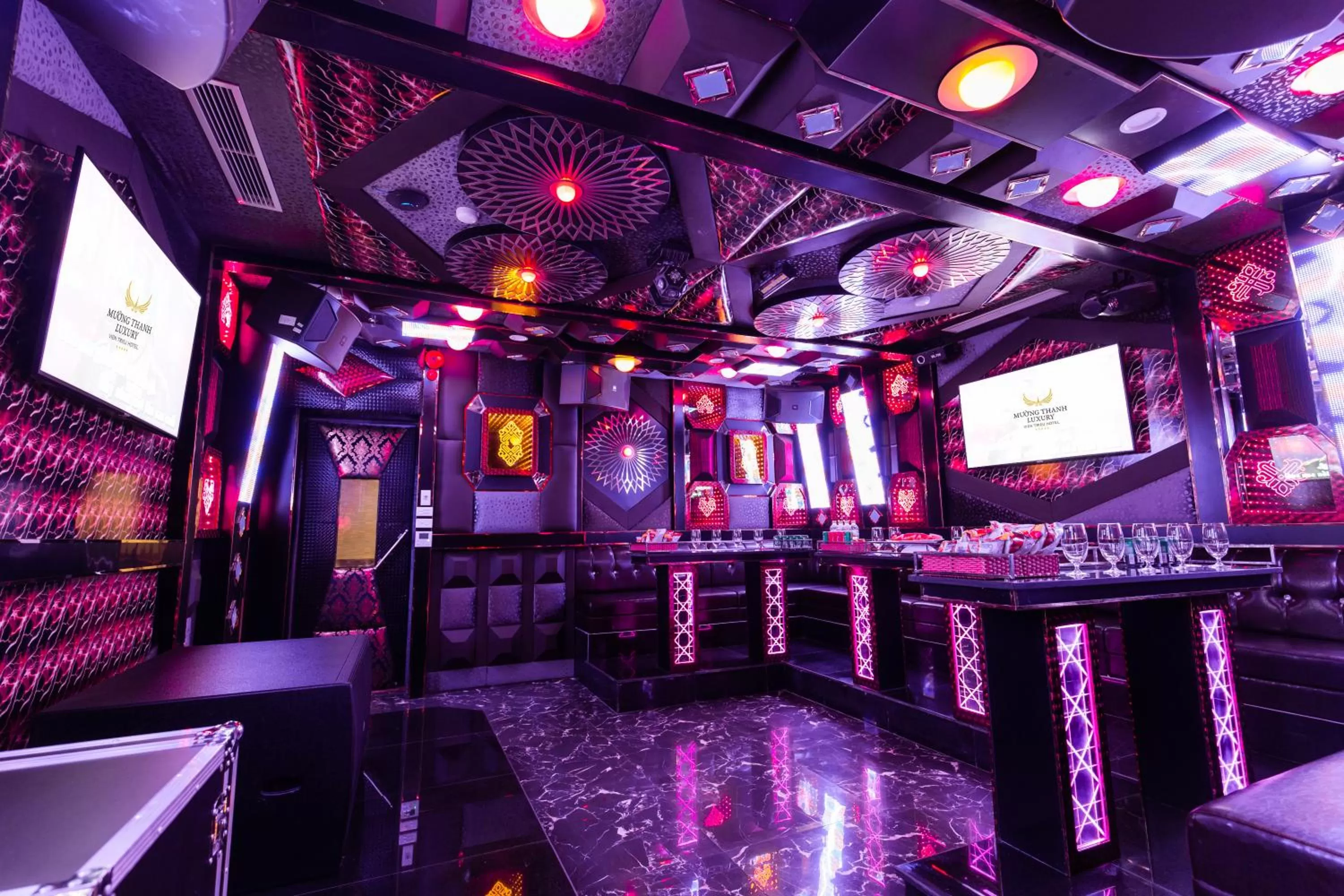 Karaoke in Muong Thanh Luxury Vien Trieu Nha Trang