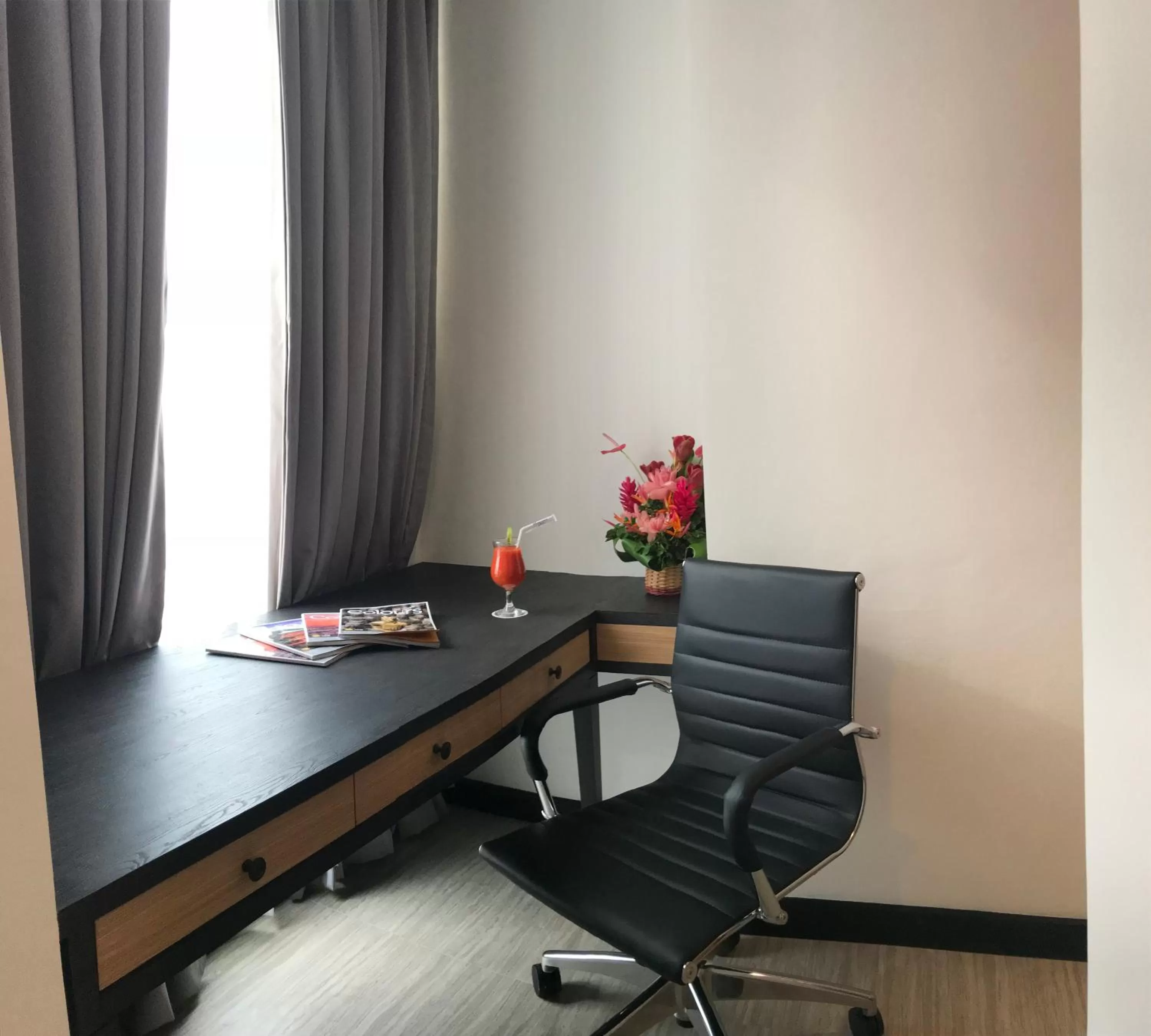 Seating area in Swiss-Belhotel Papua