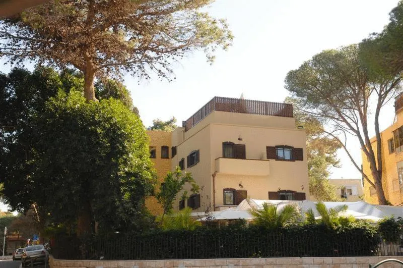 Facade/entrance in Villa Carmel Boutique Hotel